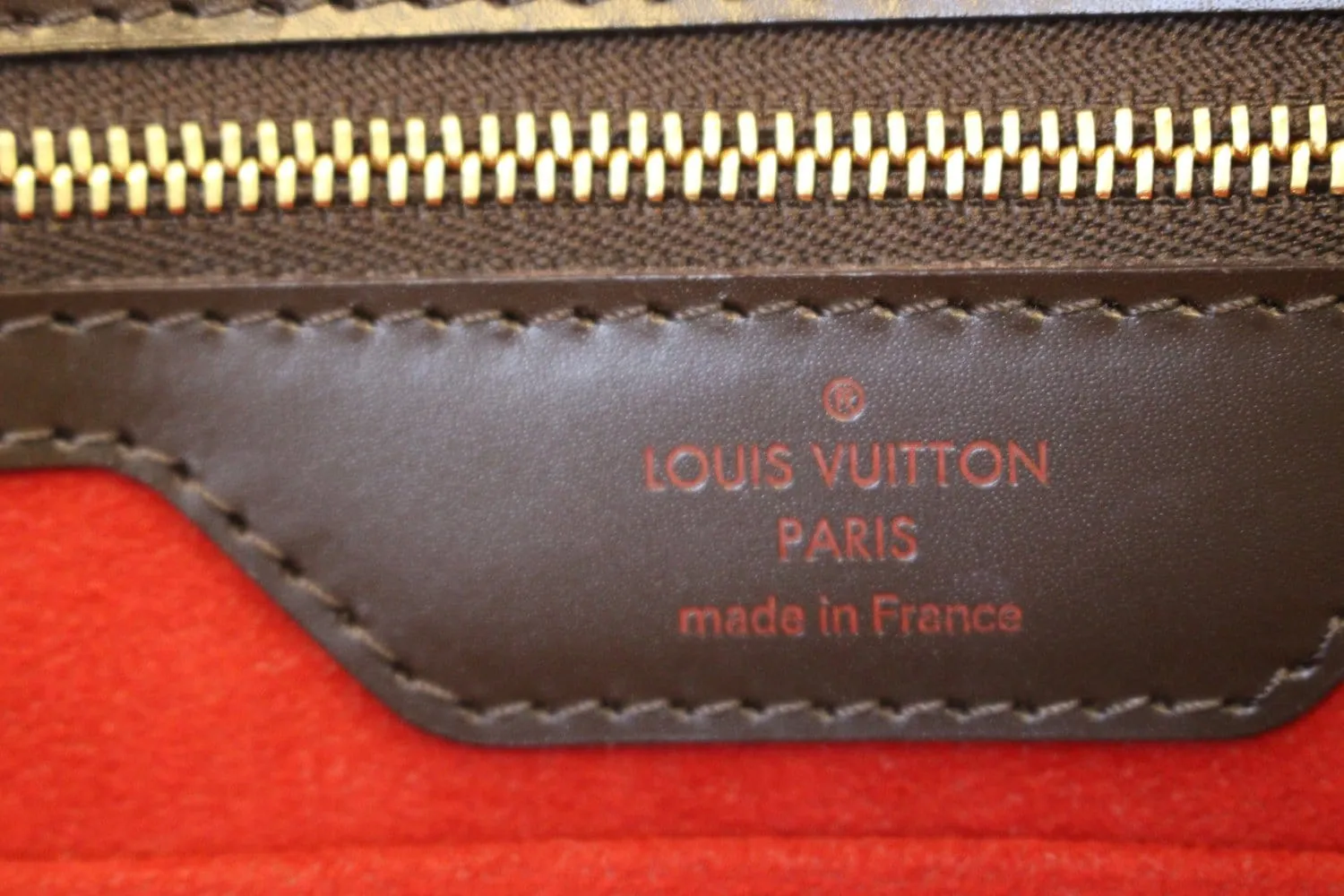 LOUIS VUITTON Damier Ebene Hampstead GM Shoulder Bag