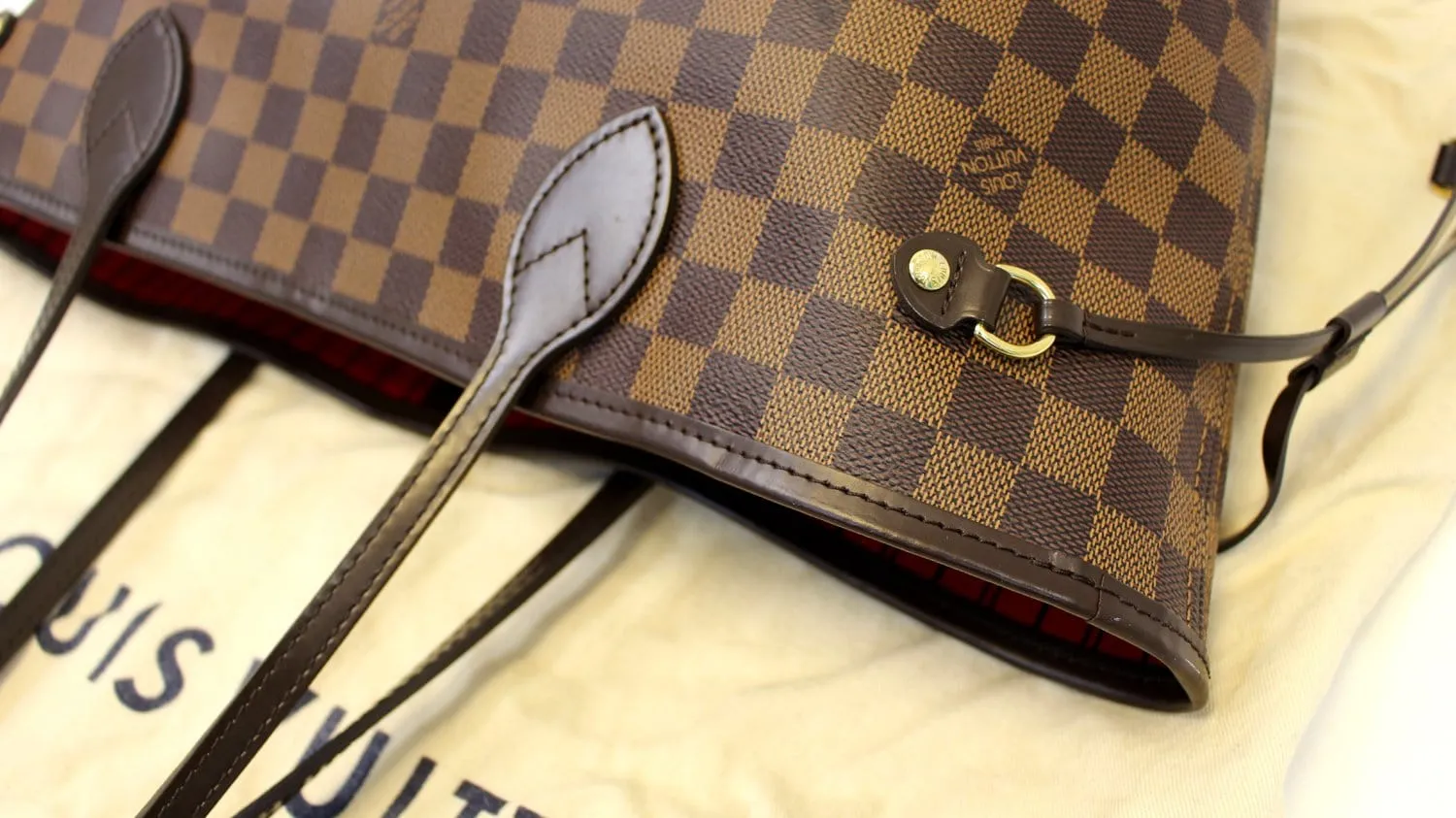 LOUIS VUITTON Damier Ebene Neverfull MM Shoulder Bag