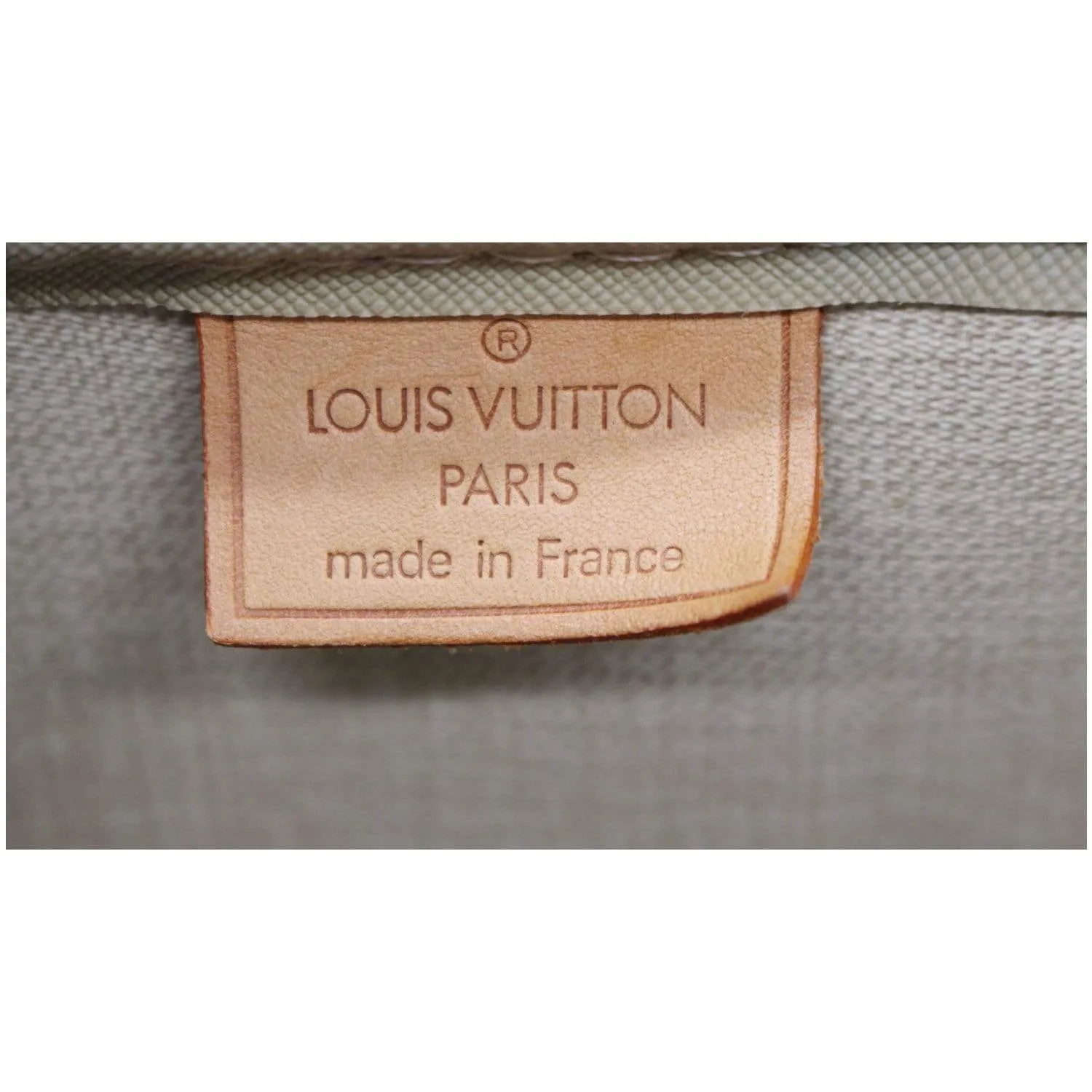 LOUIS VUITTON Deauville Boston Monogram Canvas Satchel Bag Brown