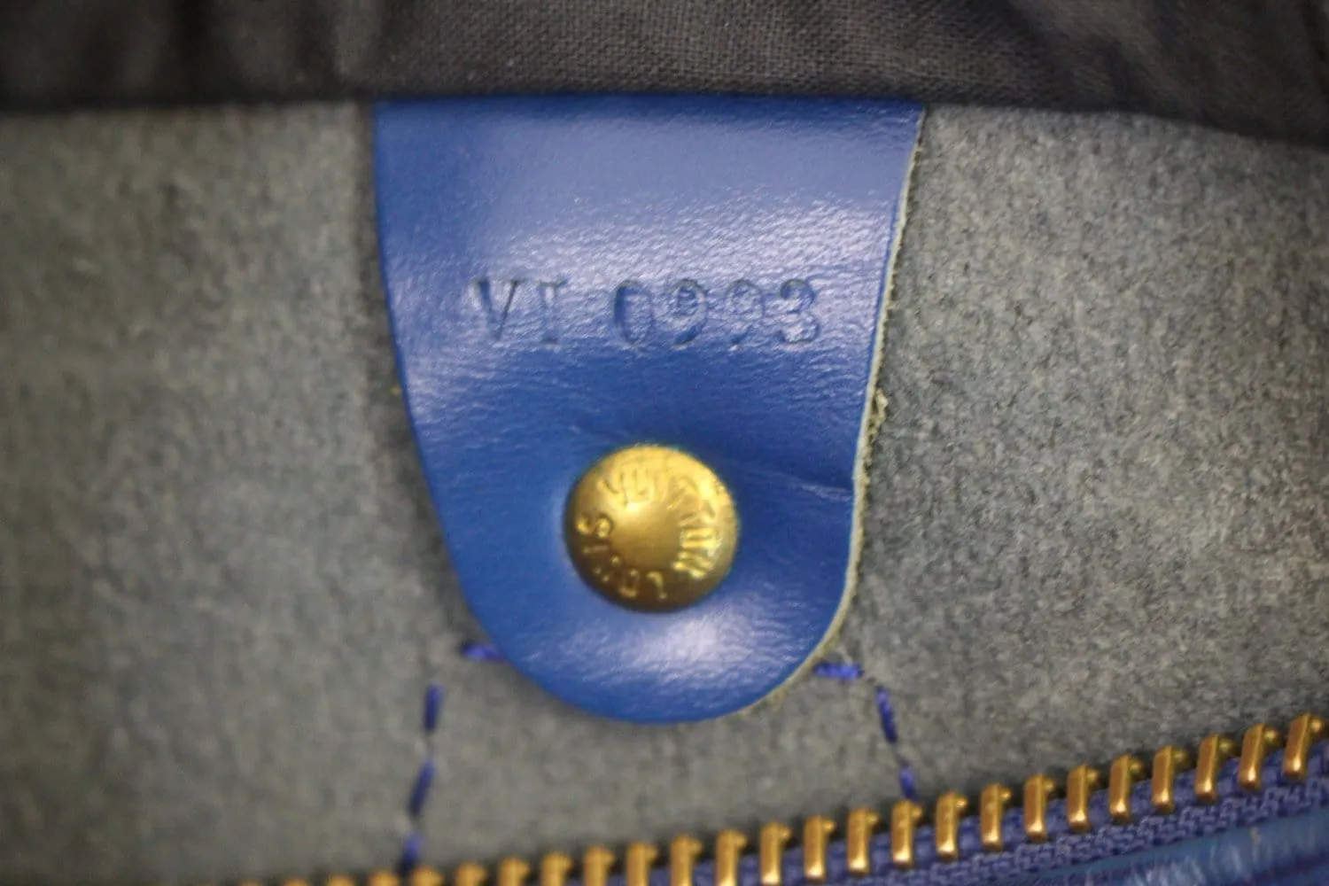 LOUIS VUITTON Epi Speedy 25 Blue Satchel Handbag - Sale