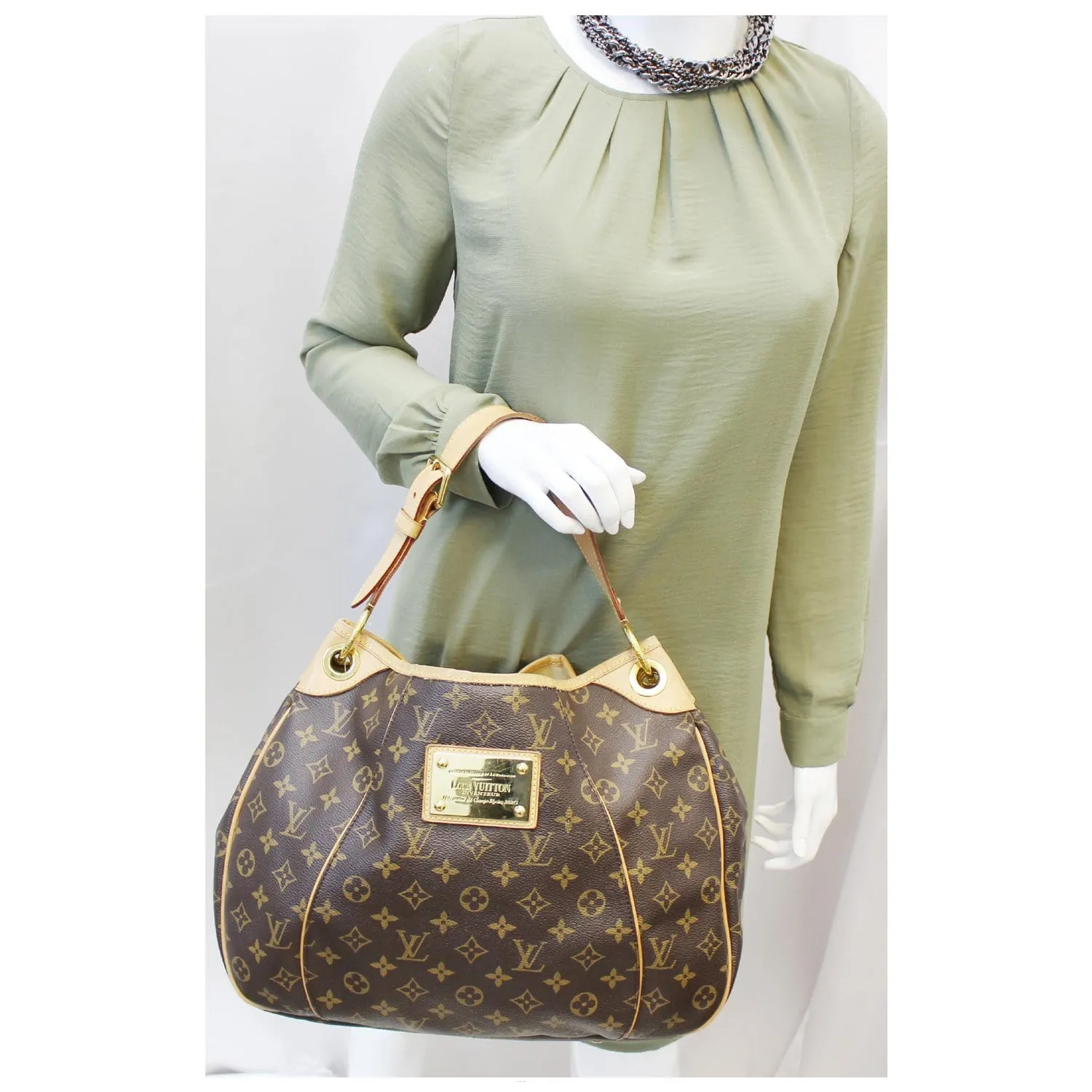 LOUIS VUITTON Galliera PM Monogram Canvas Shoulder Bag