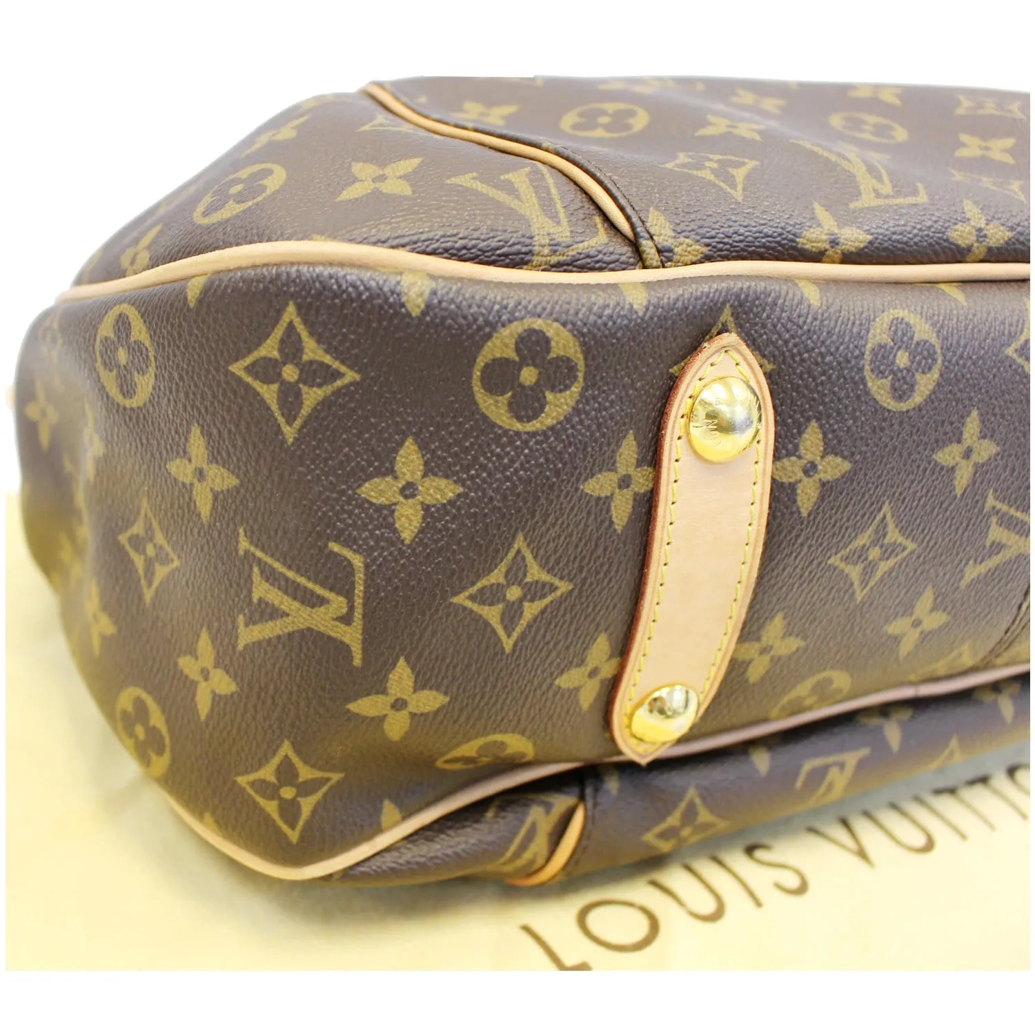 LOUIS VUITTON Galliera PM Monogram Canvas Shoulder Bag