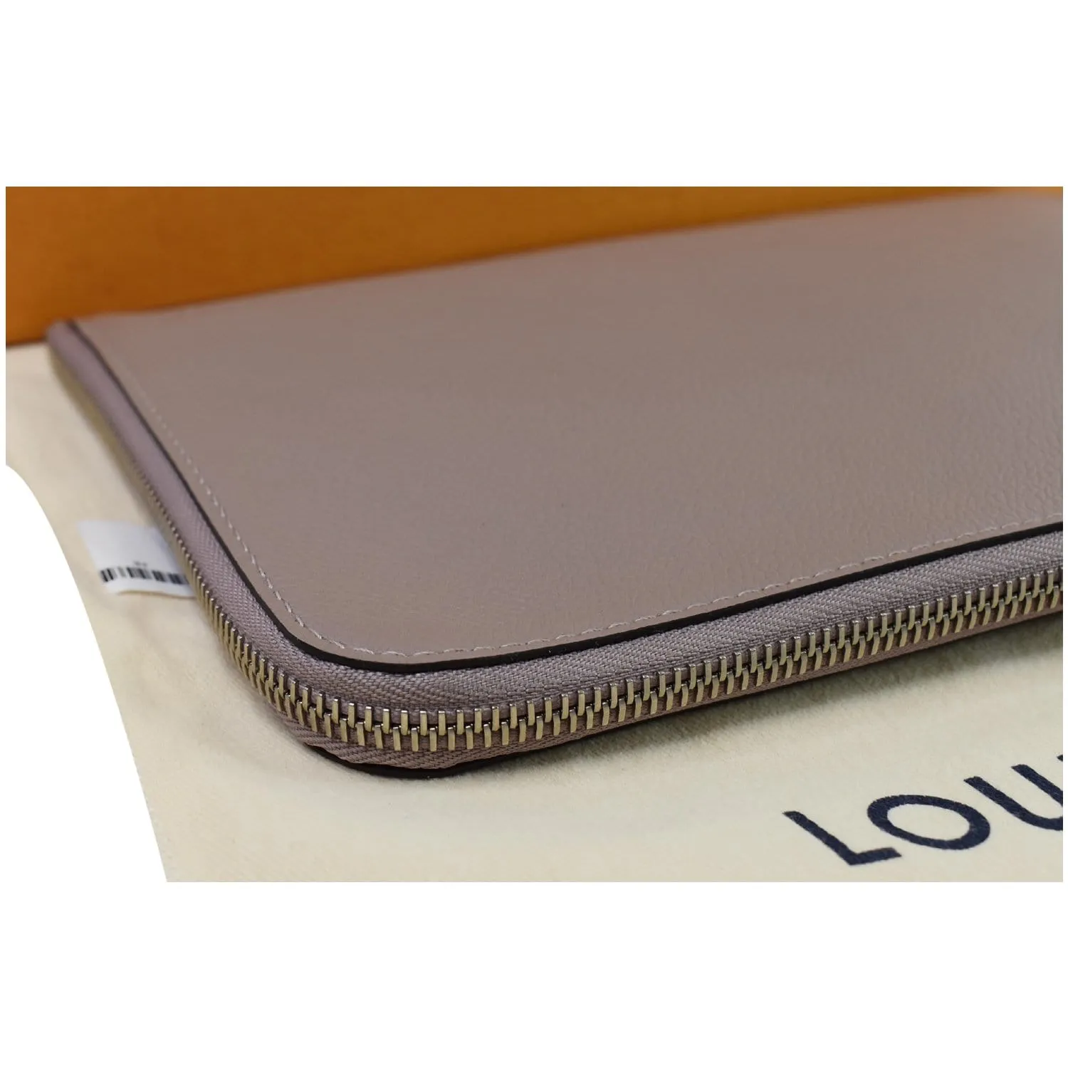 LOUIS VUITTON Jules PM Pochette Leather Clutch Taupe