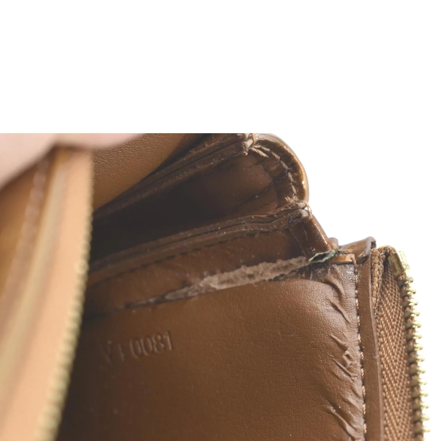 LOUIS VUITTON Lexington Monogram Vernis Leather Pouch Bronze
