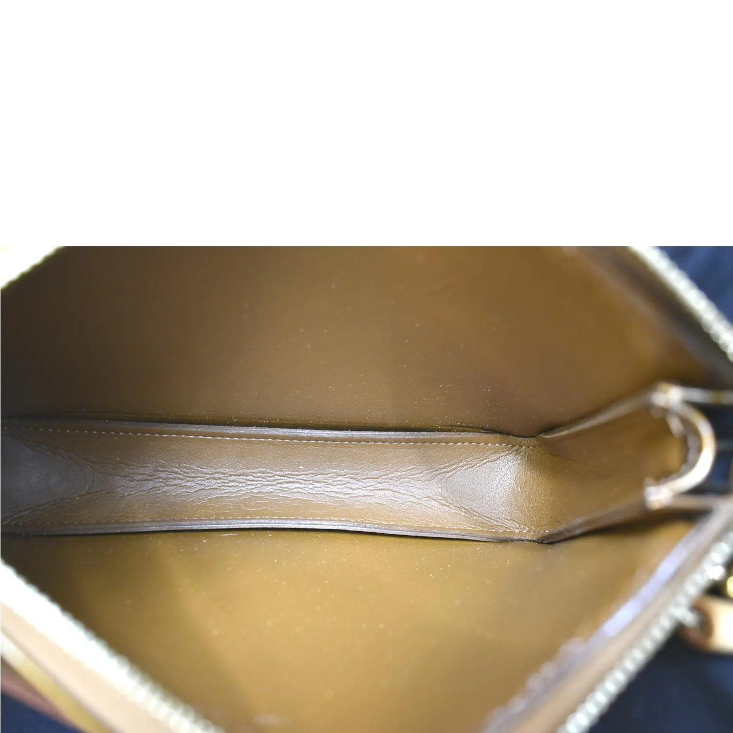 LOUIS VUITTON Lexington Monogram Vernis Leather Pouch Bronze