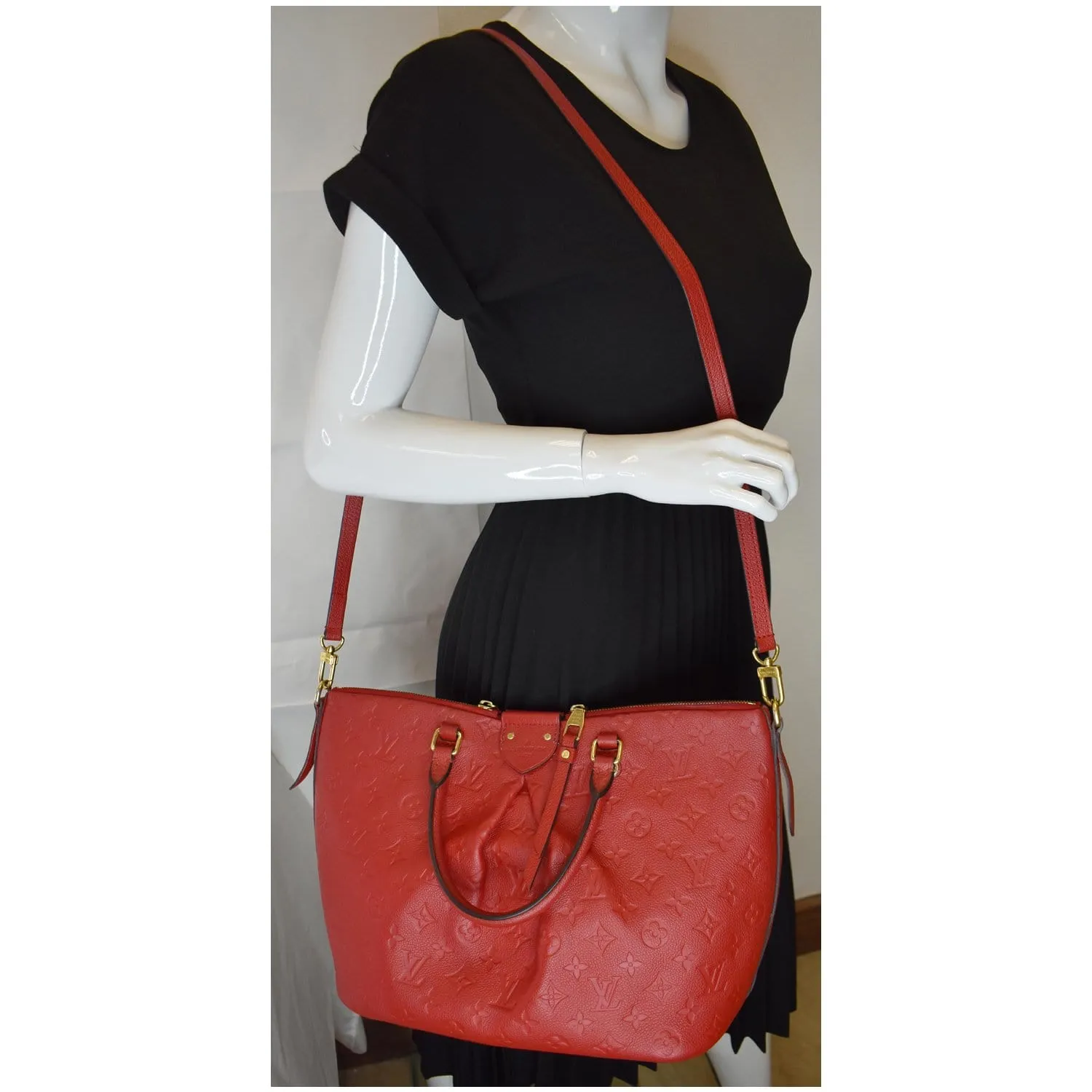 LOUIS VUITTON Mazarine MM Monogram Empreinte Shoulder Bag Red