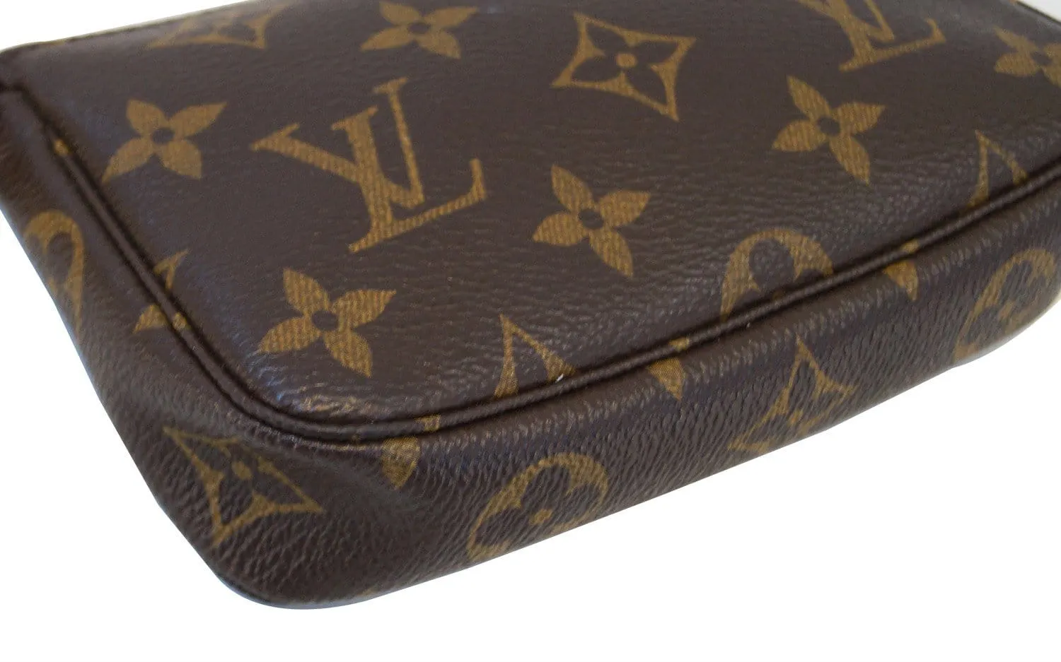 LOUIS VUITTON Monogram Canvas Mini Pochette Accessoires Pouch