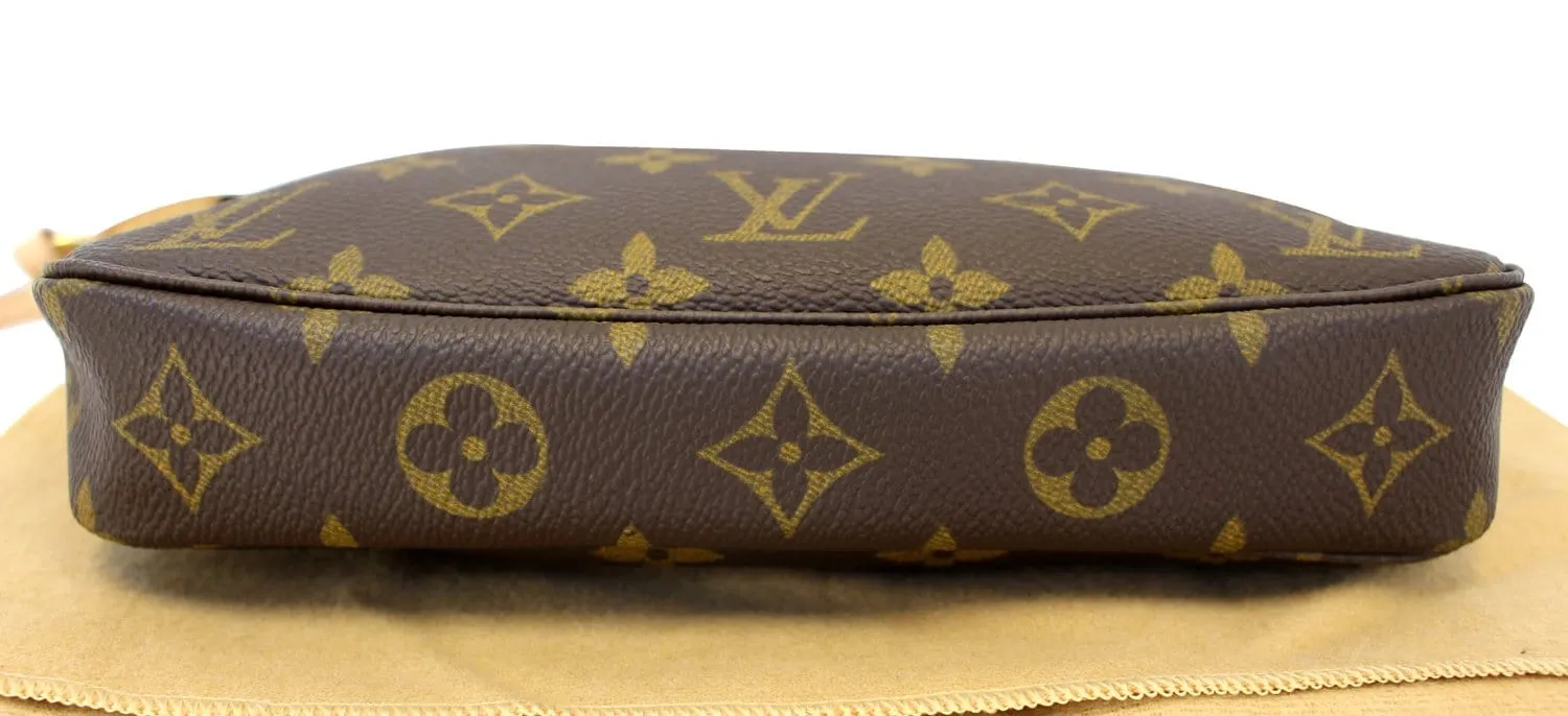 LOUIS VUITTON Monogram Canvas Pochette Accessoires Pouch