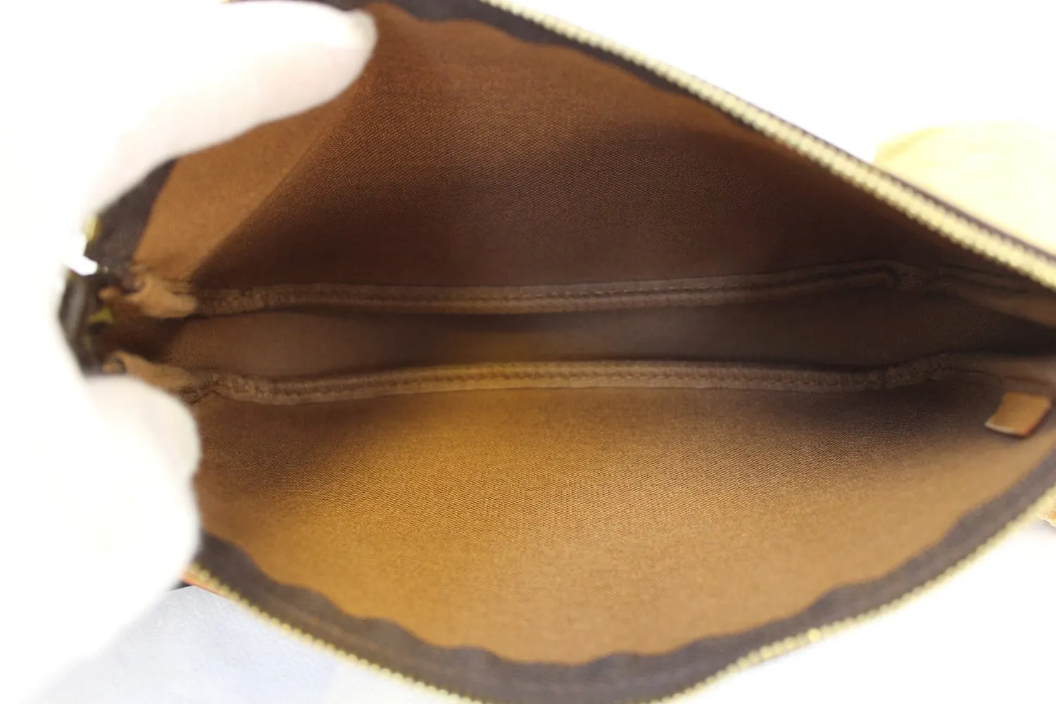 LOUIS VUITTON Monogram Canvas Pochette Accessoires Pouch