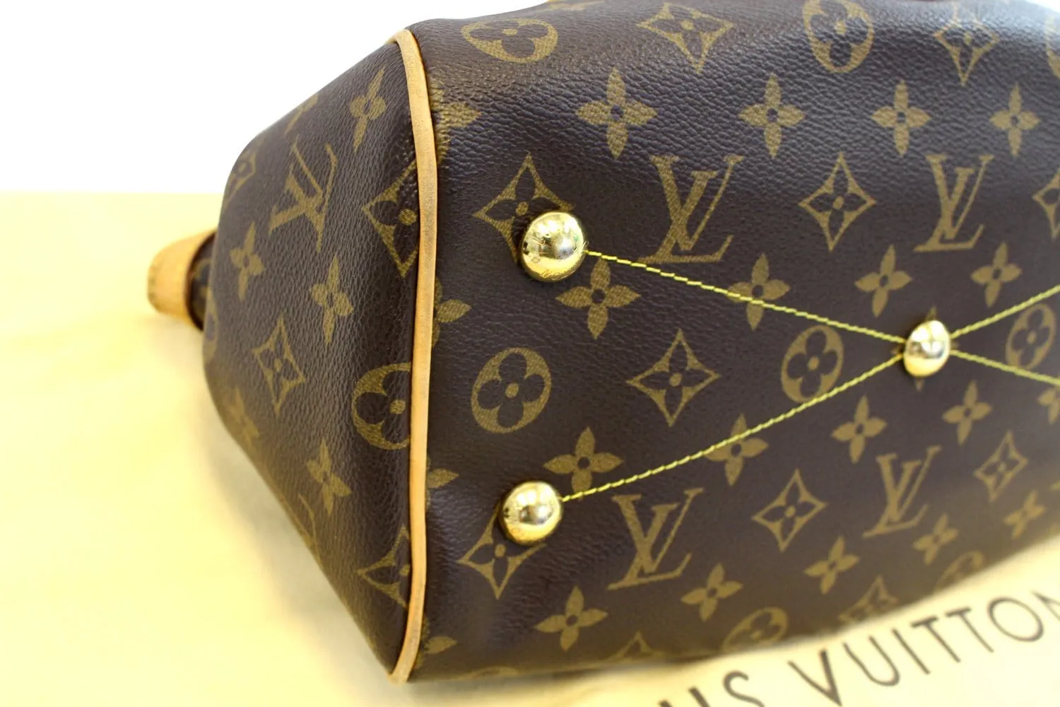 LOUIS VUITTON Monogram Canvas Tivoli PM Shoulder Handbag