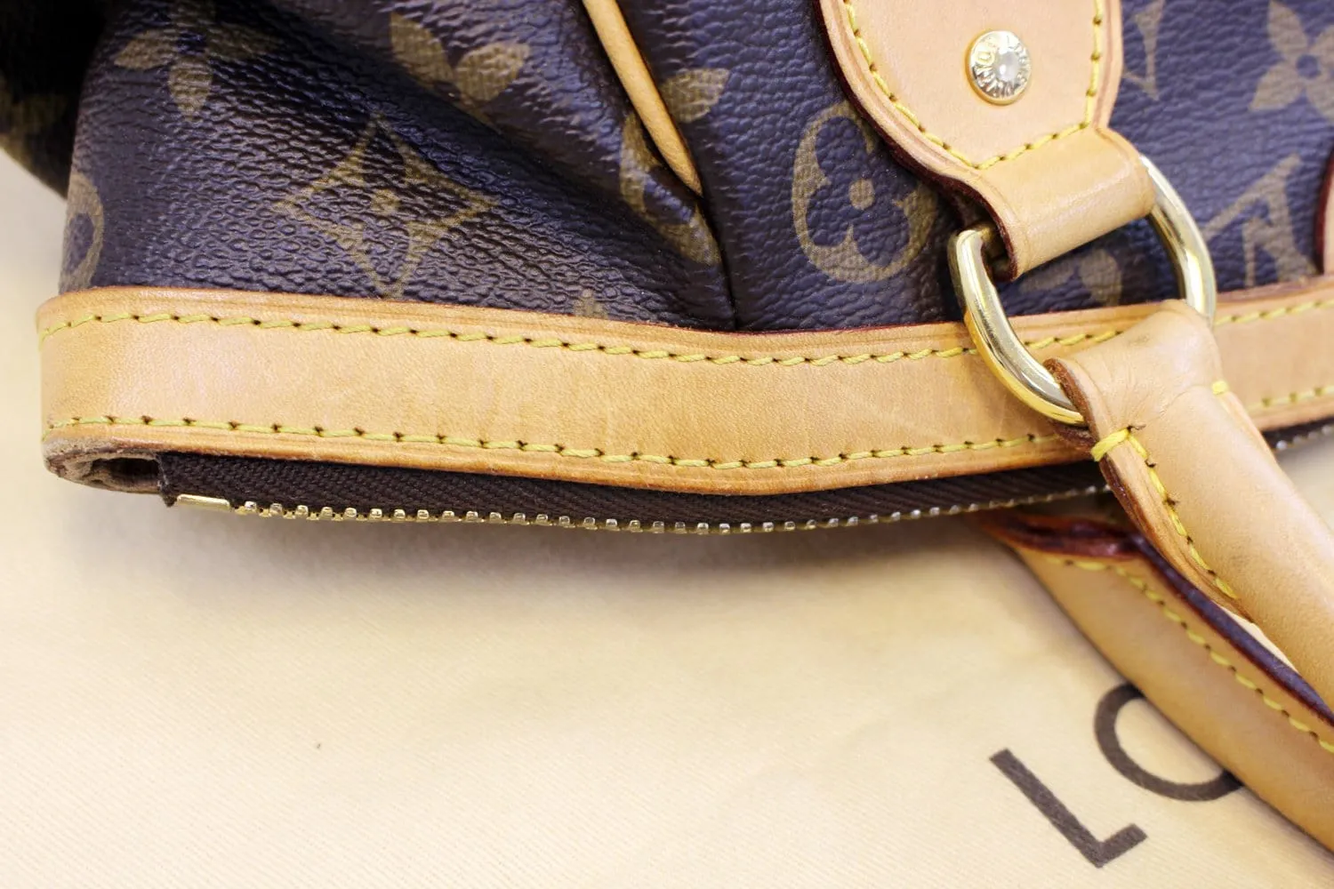 LOUIS VUITTON Monogram Canvas Tivoli PM Shoulder Handbag