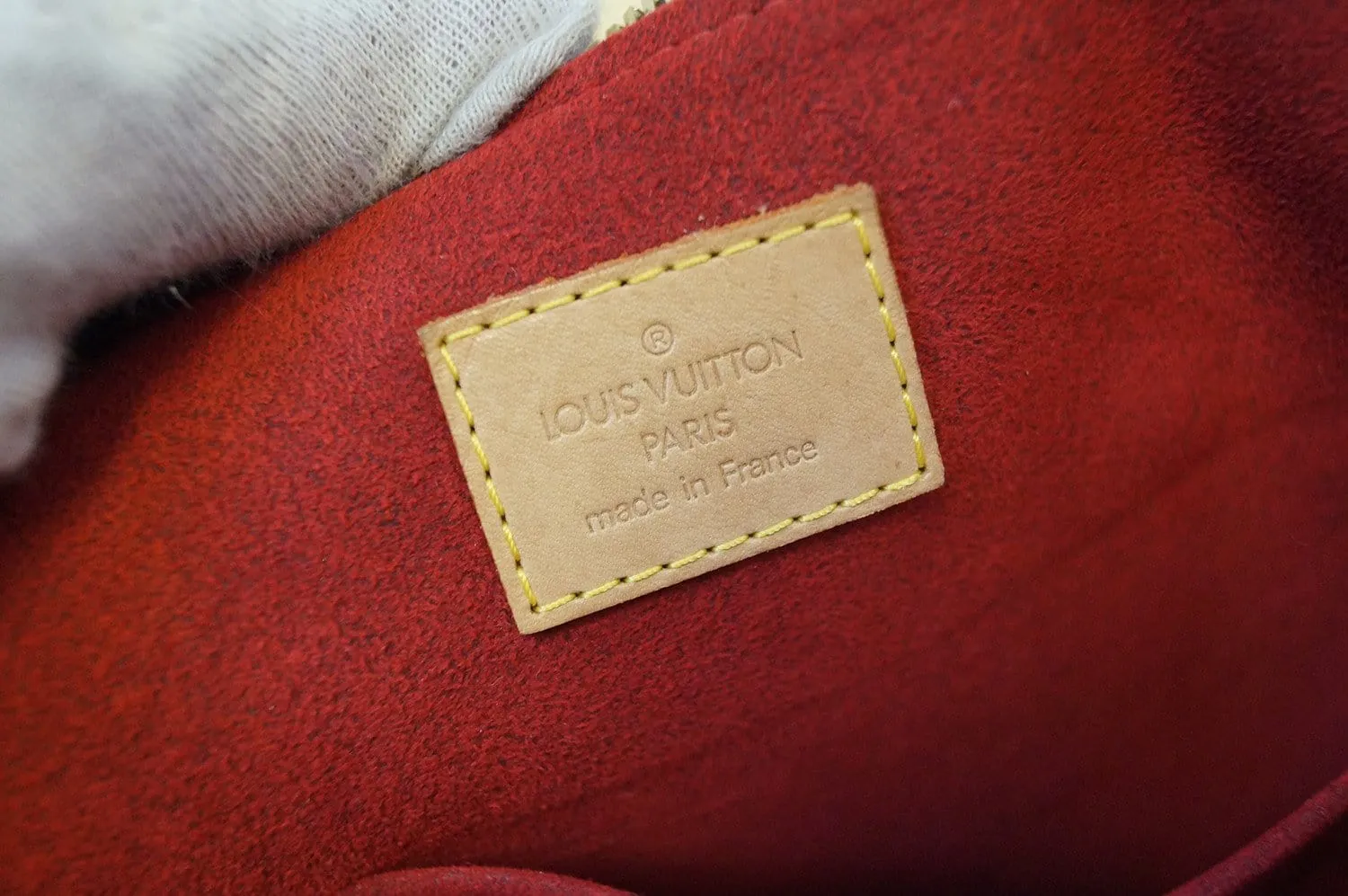 LOUIS VUITTON Monogram Coussin GM Shoulder Bag