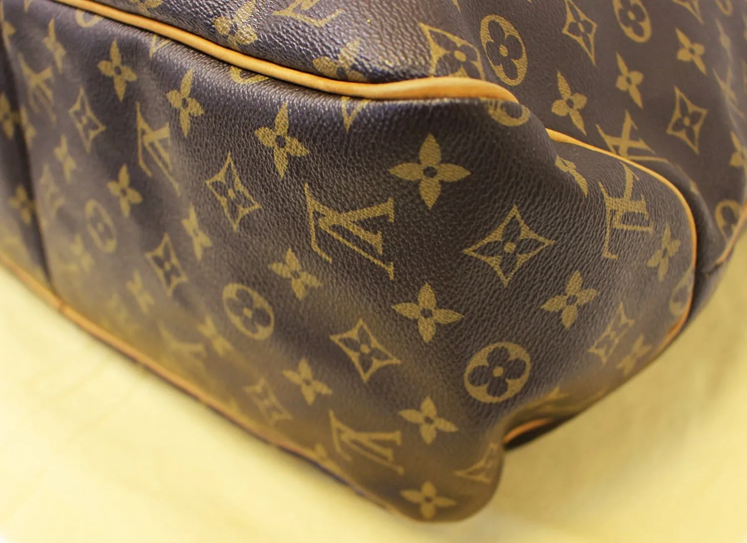 LOUIS VUITTON Monogram Delightful GM Shoulder Bag