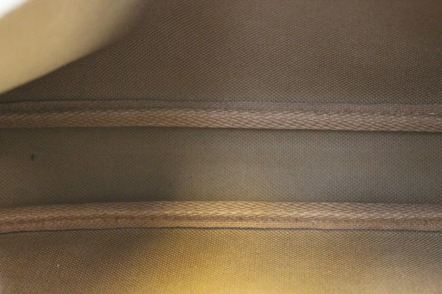 LOUIS VUITTON Monogram Pochette Accessoires Long Shoulder Pouch