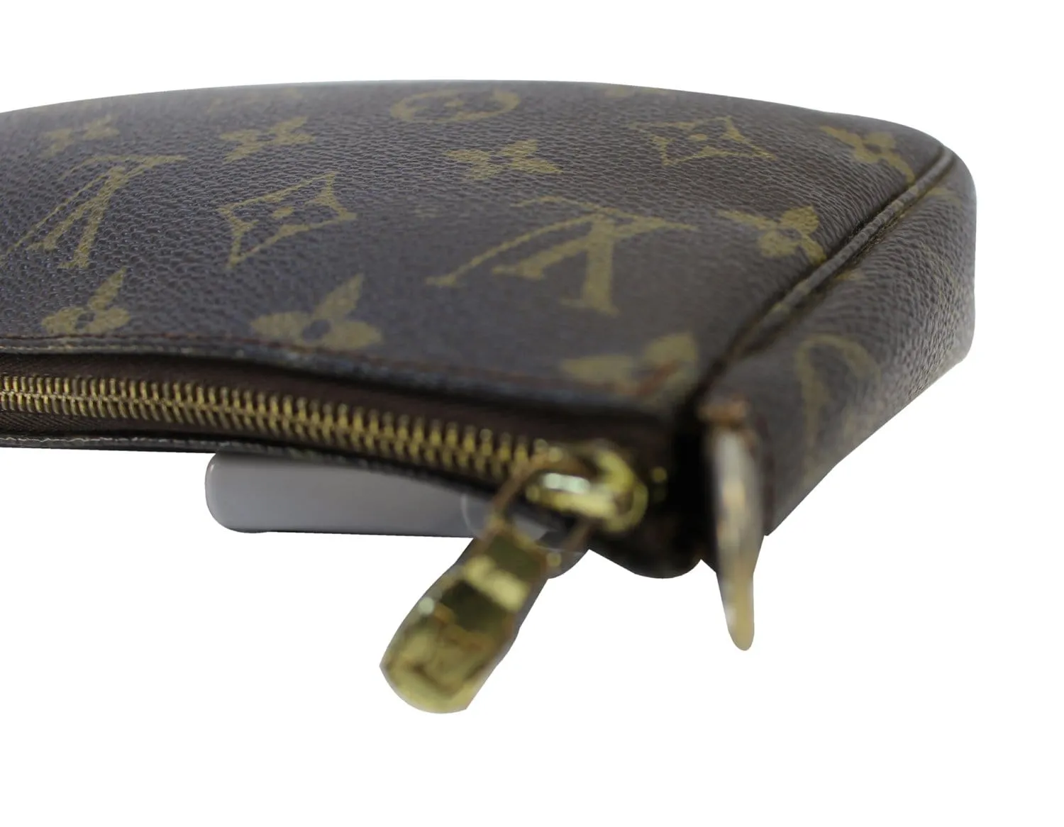 LOUIS VUITTON Monogram Pochette Accessoires Long Shoulder Pouch