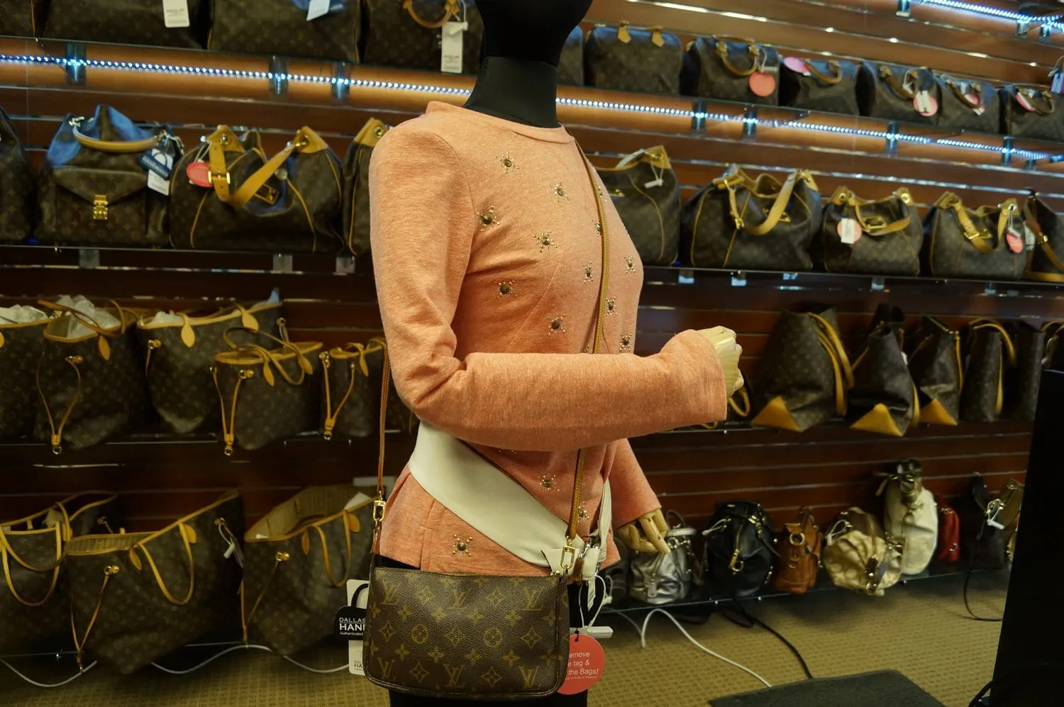 LOUIS VUITTON Monogram Pochette Accessoires Long Shoulder Pouch