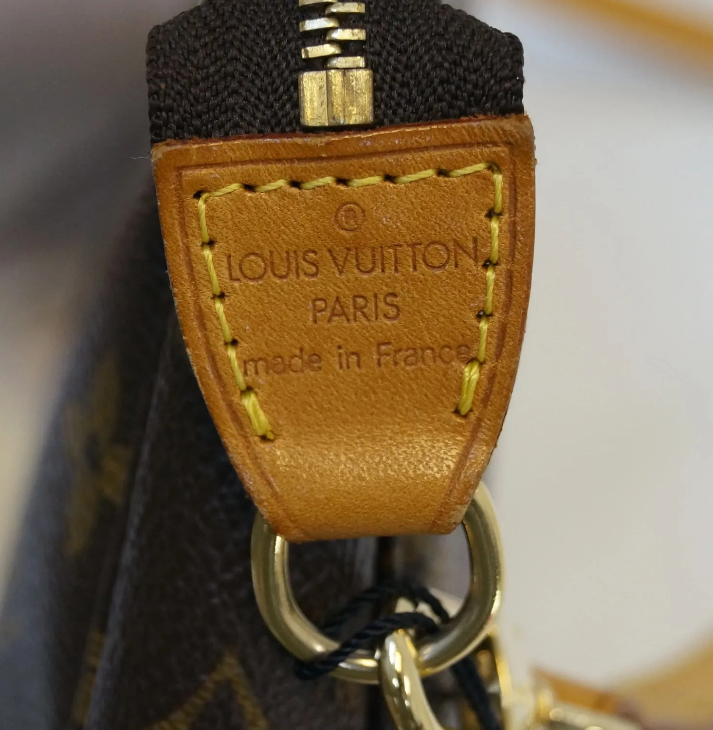LOUIS VUITTON Monogram Pochette Accessoires Long Shoulder Pouch