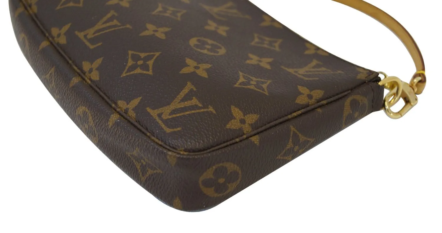 LOUIS VUITTON Monogram Pochette Accessoires Pouch