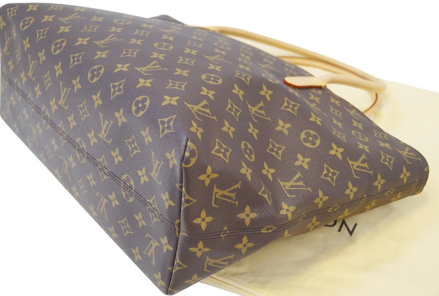 LOUIS VUITTON Monogram Raspail MM Shoulder Bag