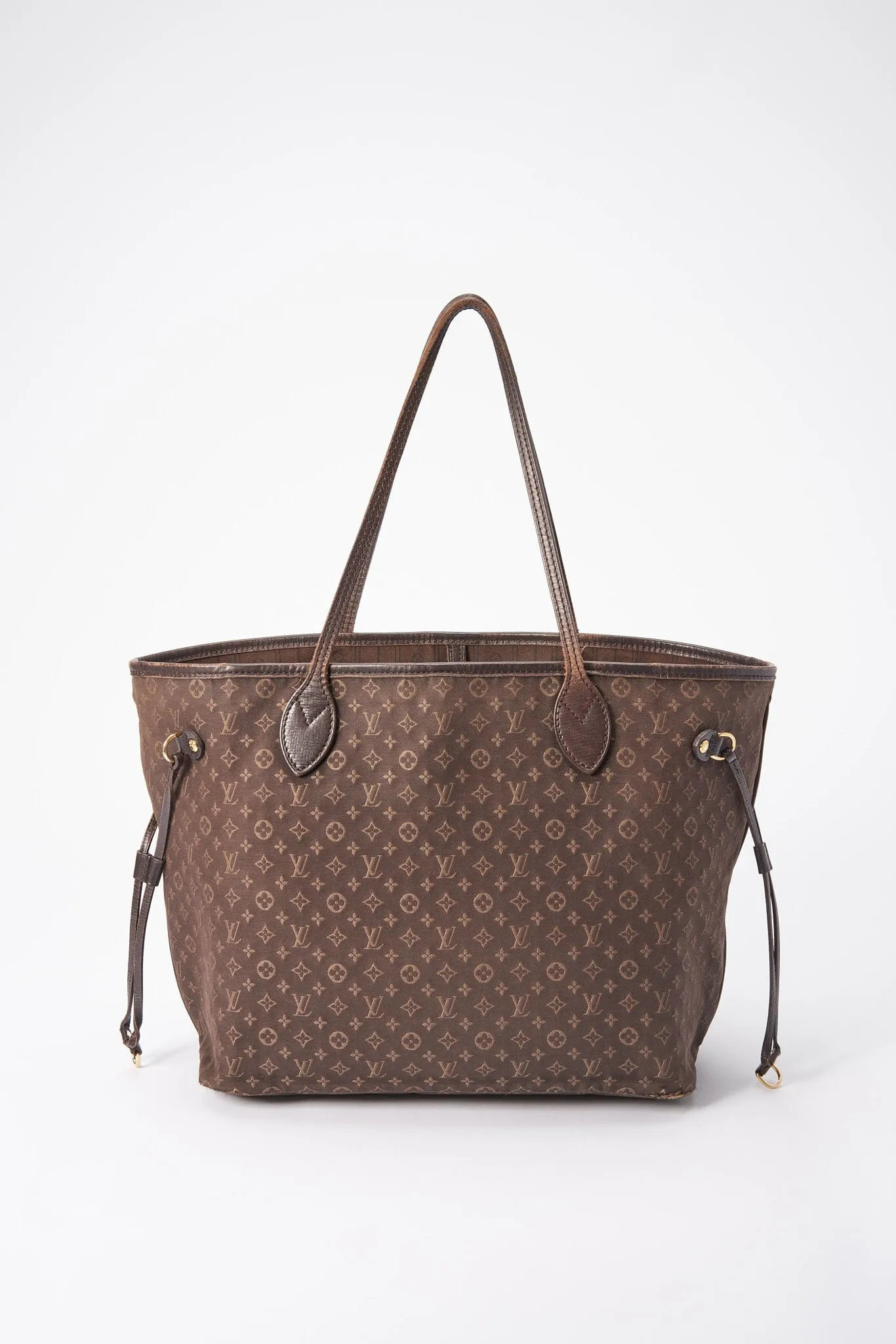 Louis Vuitton Neverfull MM in Monogram Canvas