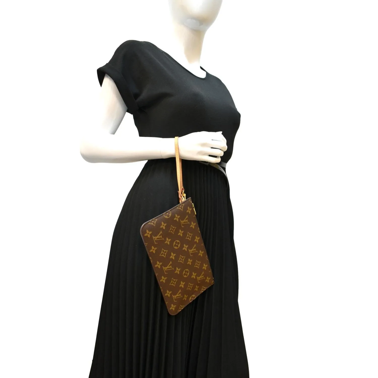 LOUIS VUITTON Neverfull Monogram Canvas Pochette Wristlet Pouch Brown