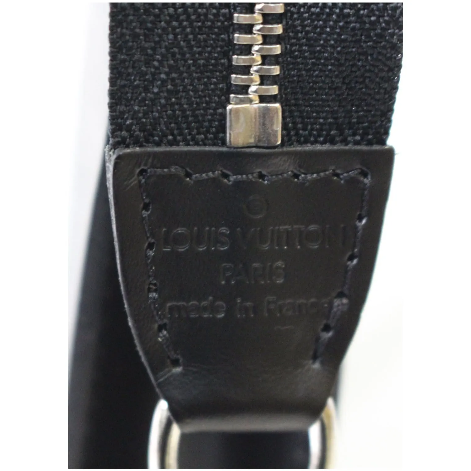 LOUIS VUITTON Pochette Accessoires Epi Leather Pouch Black