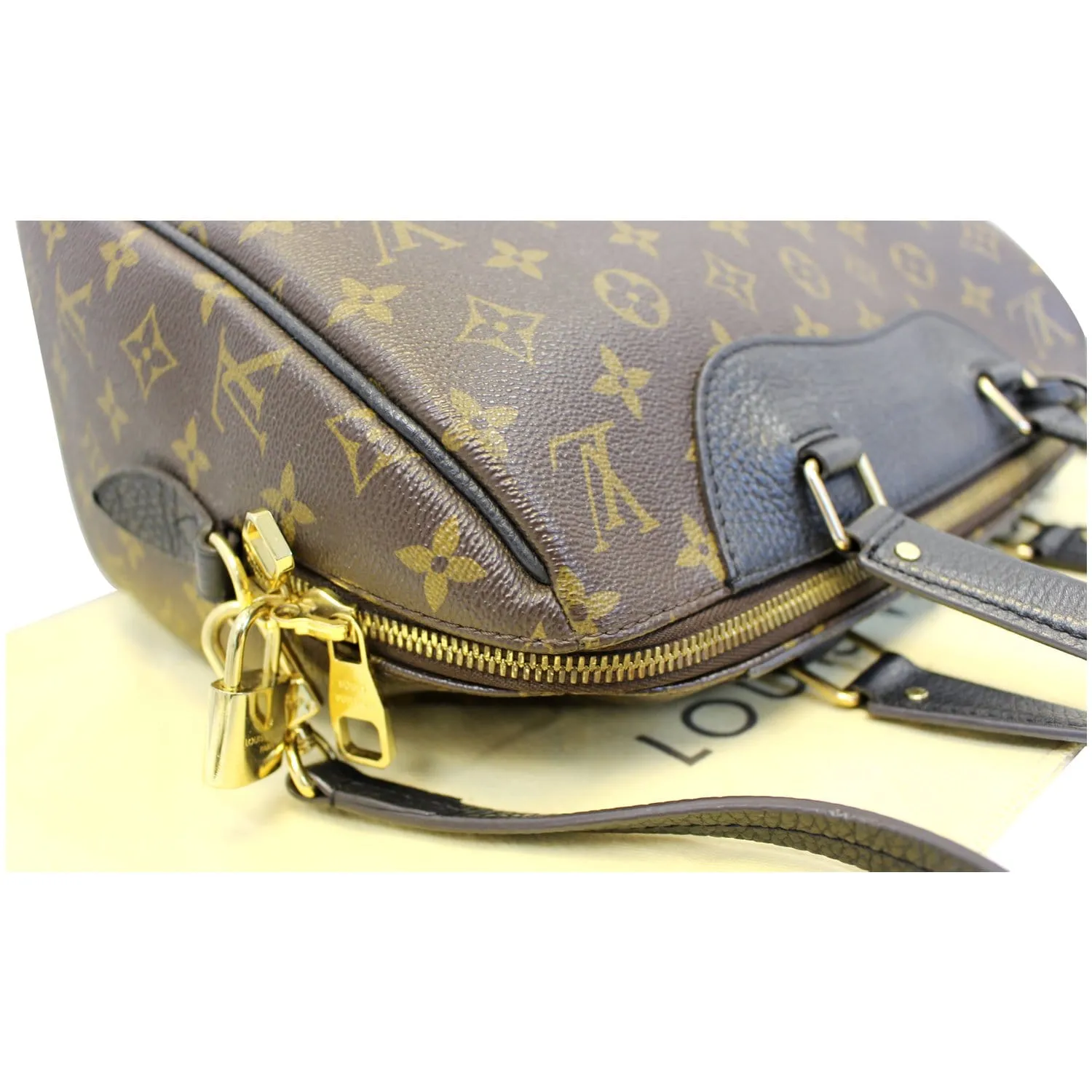 LOUIS VUITTON Retiro NM Monogram Canvas Shoulder Bag Noir