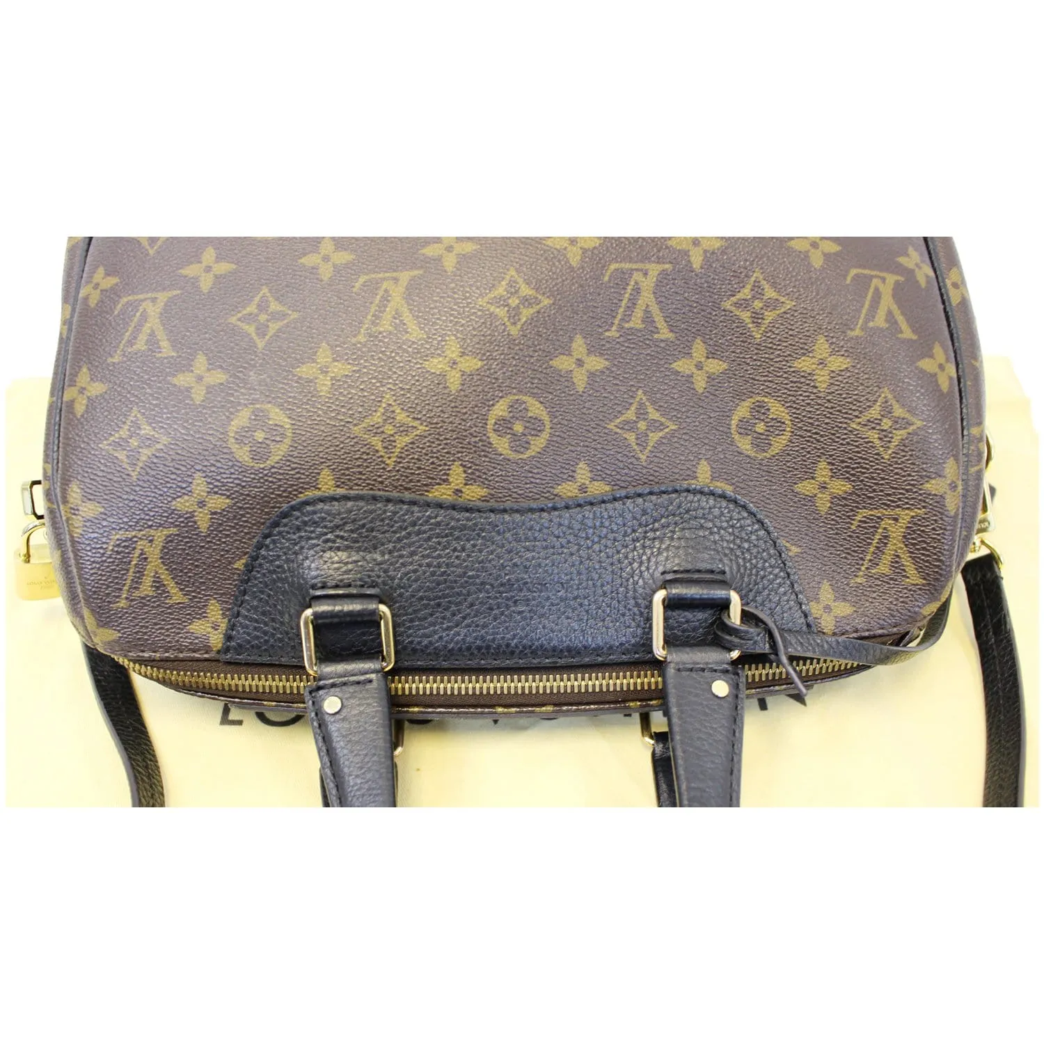 LOUIS VUITTON Retiro NM Monogram Canvas Shoulder Bag Noir