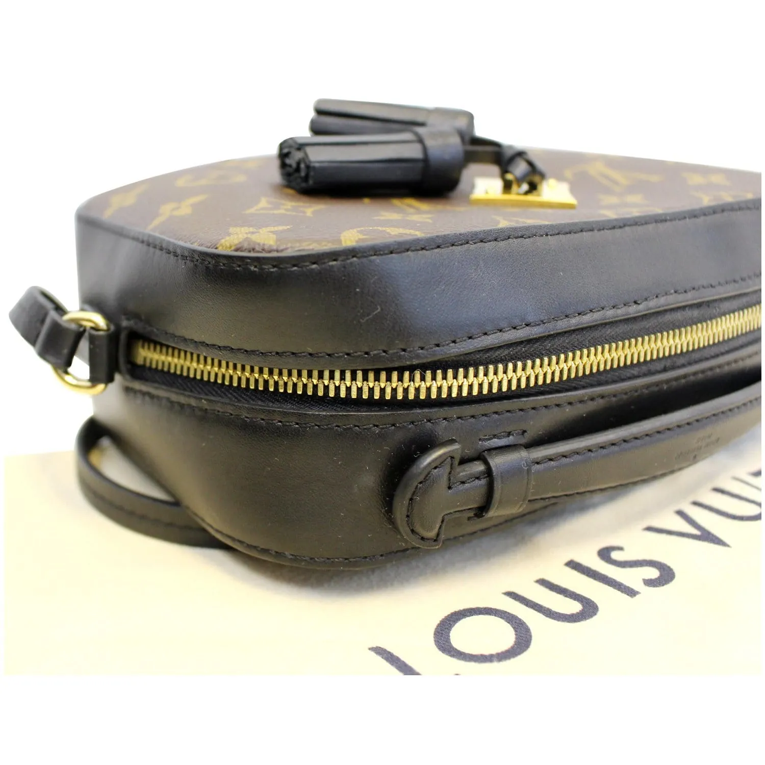 LOUIS VUITTON Saintonge Monogram Canvas Shoulder Bag Noir Black