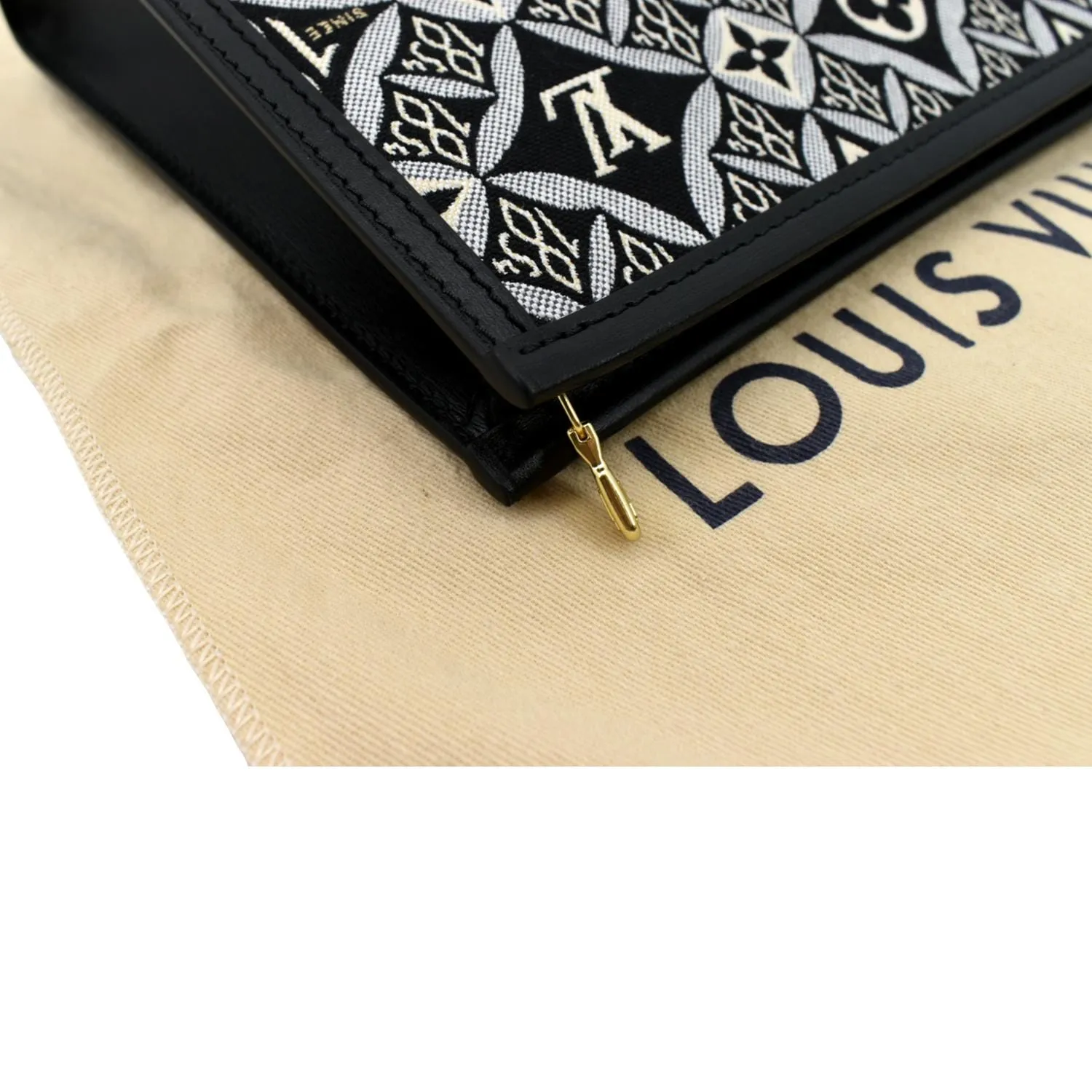 LOUIS VUITTON Since 1854 Toiletry 26 Jacquard Pouch Gray