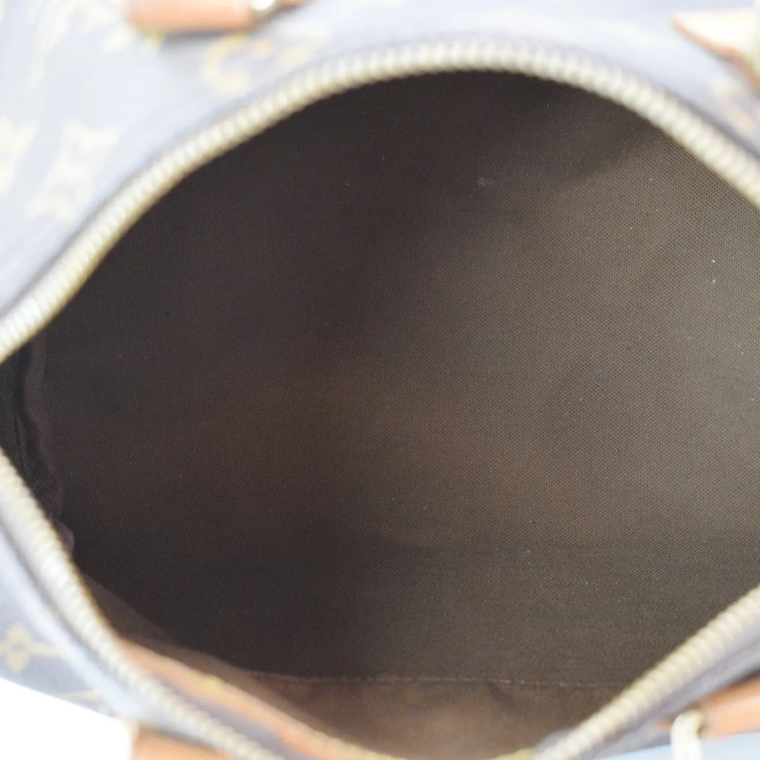 LOUIS VUITTON Speedy 25 Monogram Canvas Satchel Bag Brown