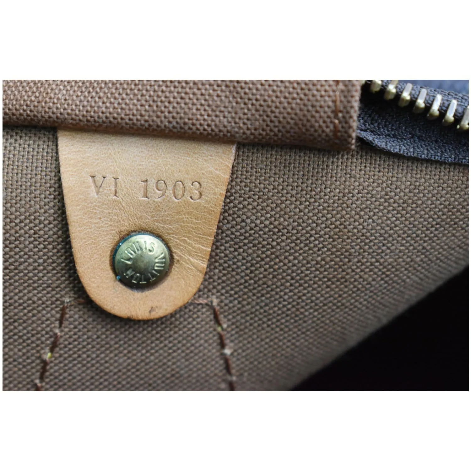 LOUIS VUITTON Speedy 30 Monogram Canvas Satchel Bag Brown