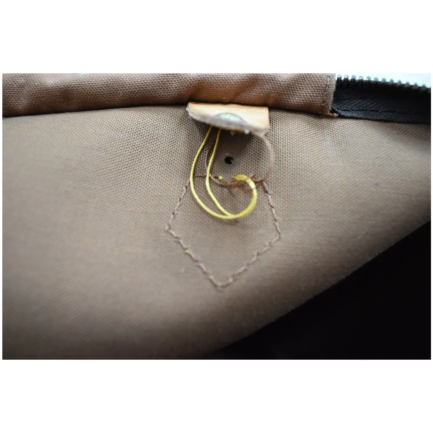 LOUIS VUITTON Speedy 35 Monogram Canvas Satchel Bag Brown