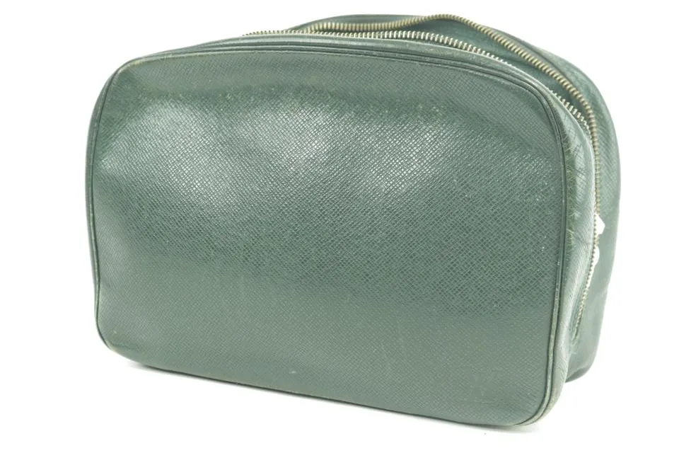 Louis Vuitton Trousse Toilery Pouch GM Taiga Leather Green 232555