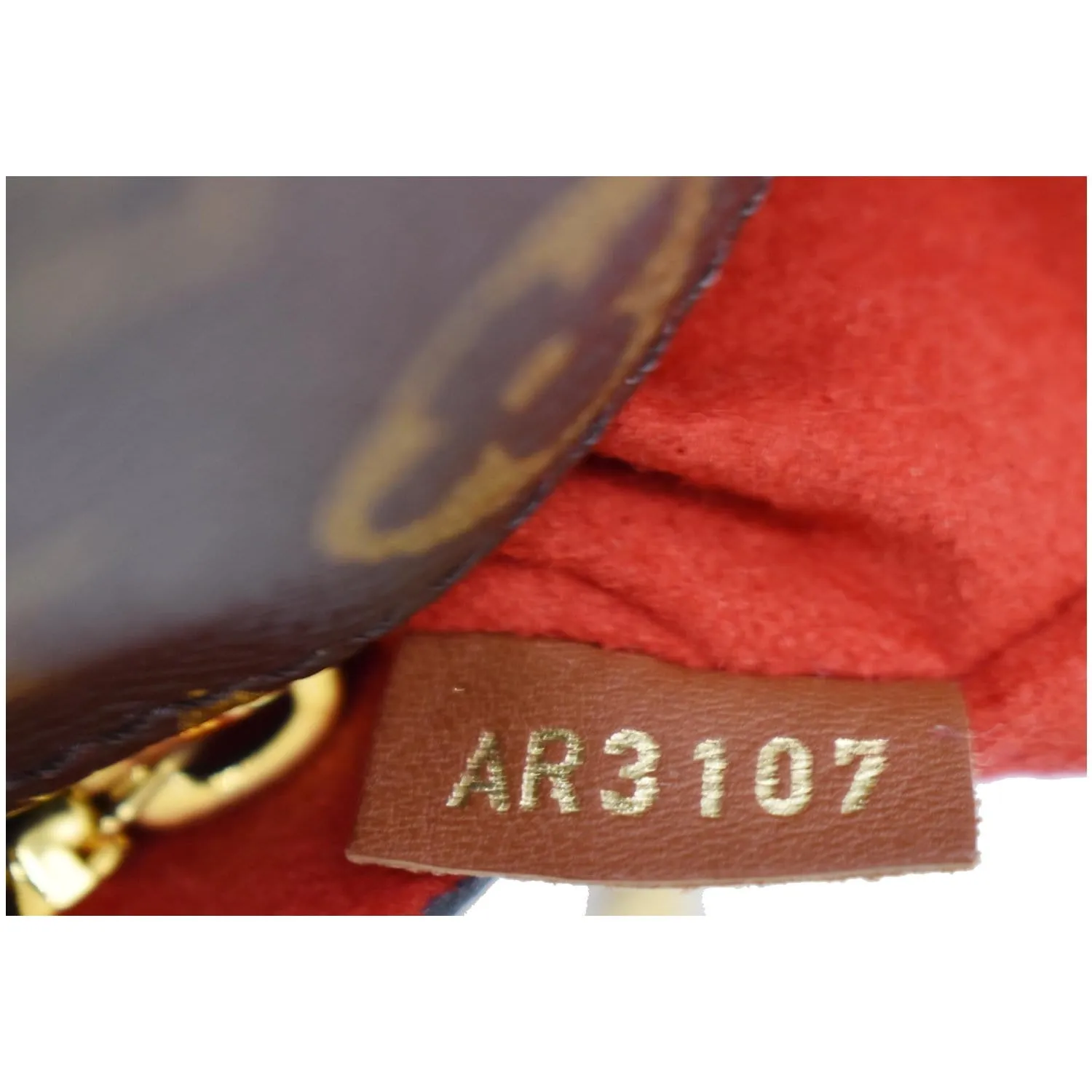LOUIS VUITTON Tuileries Besace Monogram Canvas Shoulder Bag Caramel