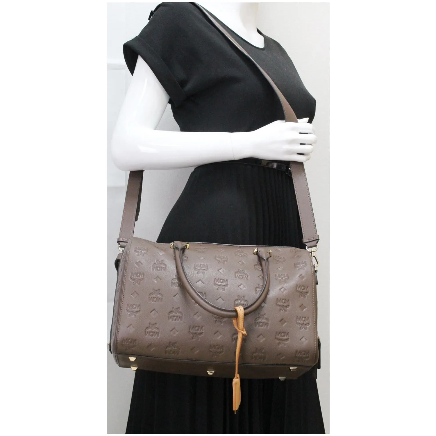 MCM Visetos Essential Leather Boston Bag Chocolate Brown