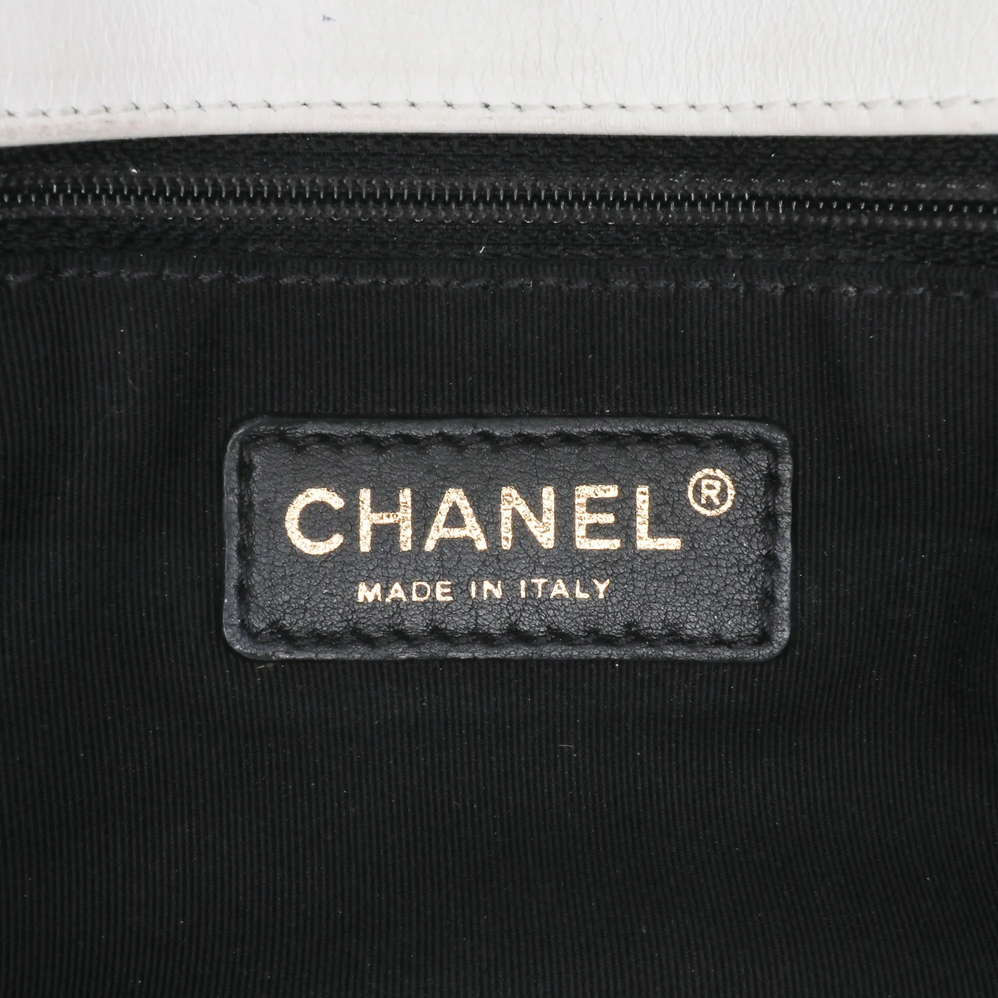 Medium Bicolor Calfskin Graphic Flap