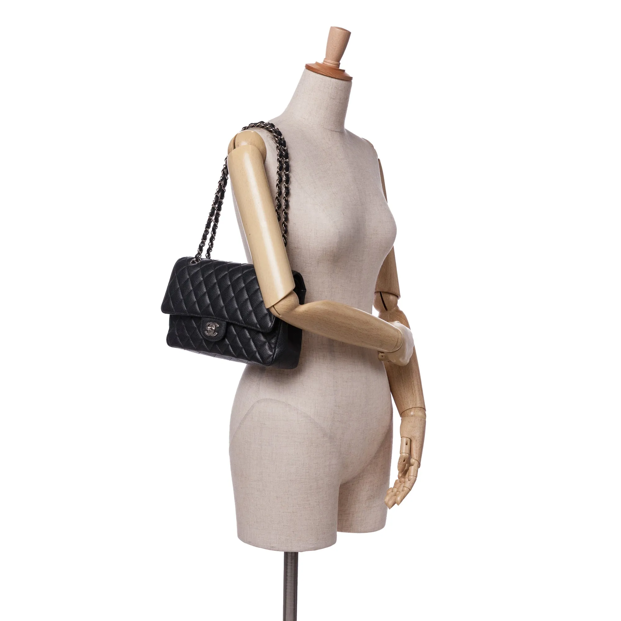 Medium Classic Caviar Double Flap