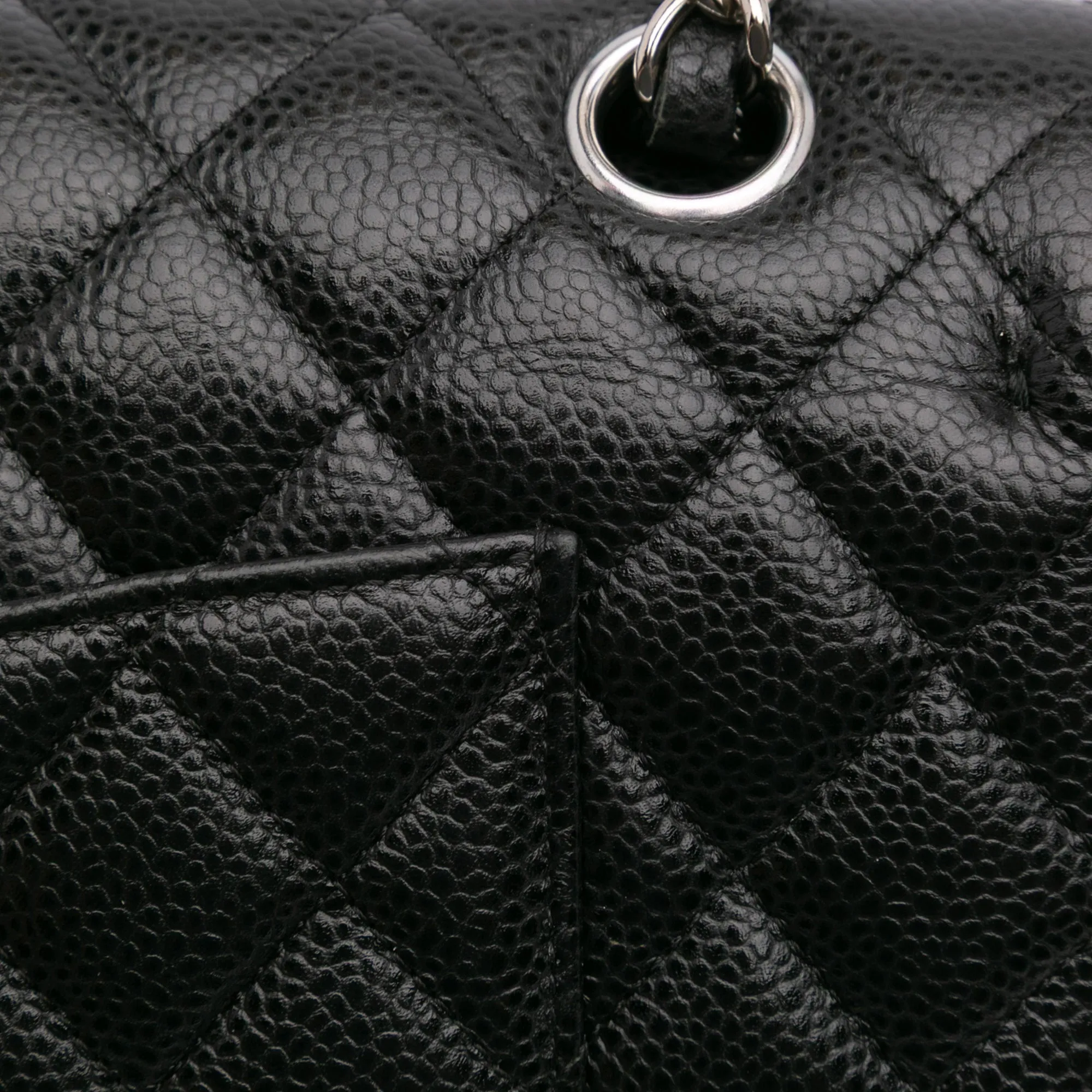 Medium Classic Caviar Double Flap