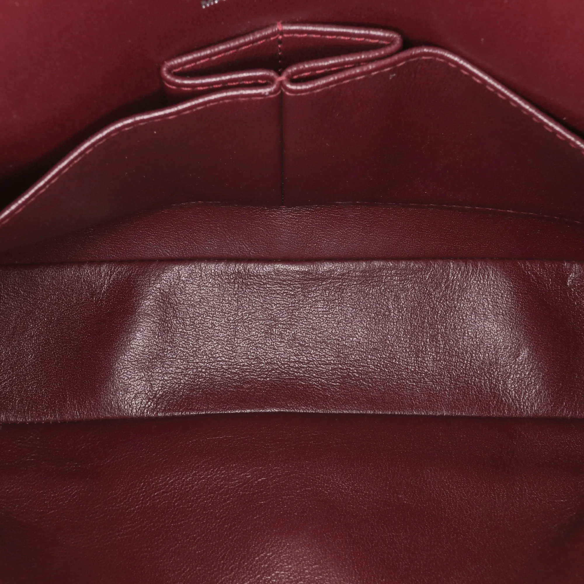 Medium Classic Caviar Double Flap