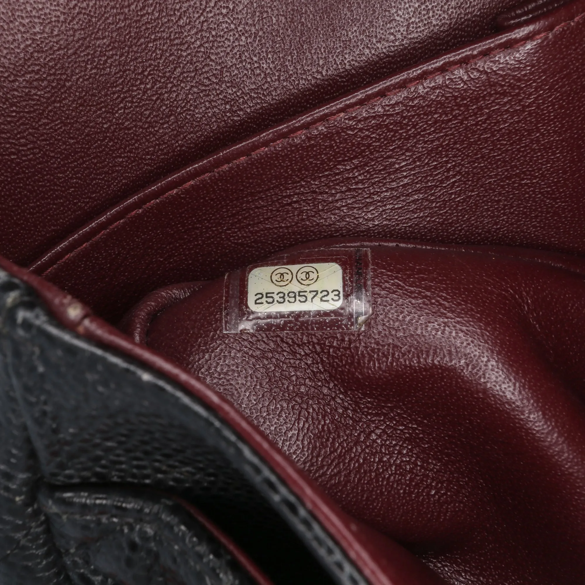 Medium Classic Caviar Double Flap