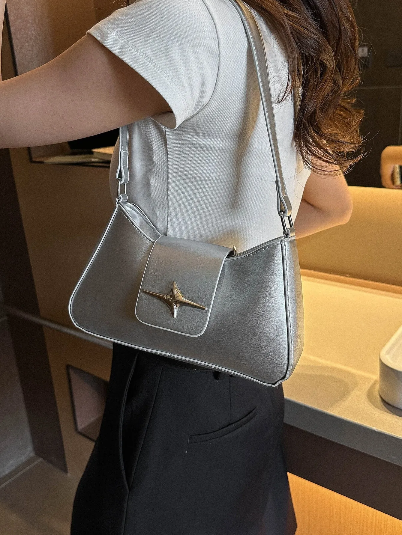 Metal Decor Stylish Shoulder Bag - Sliver
