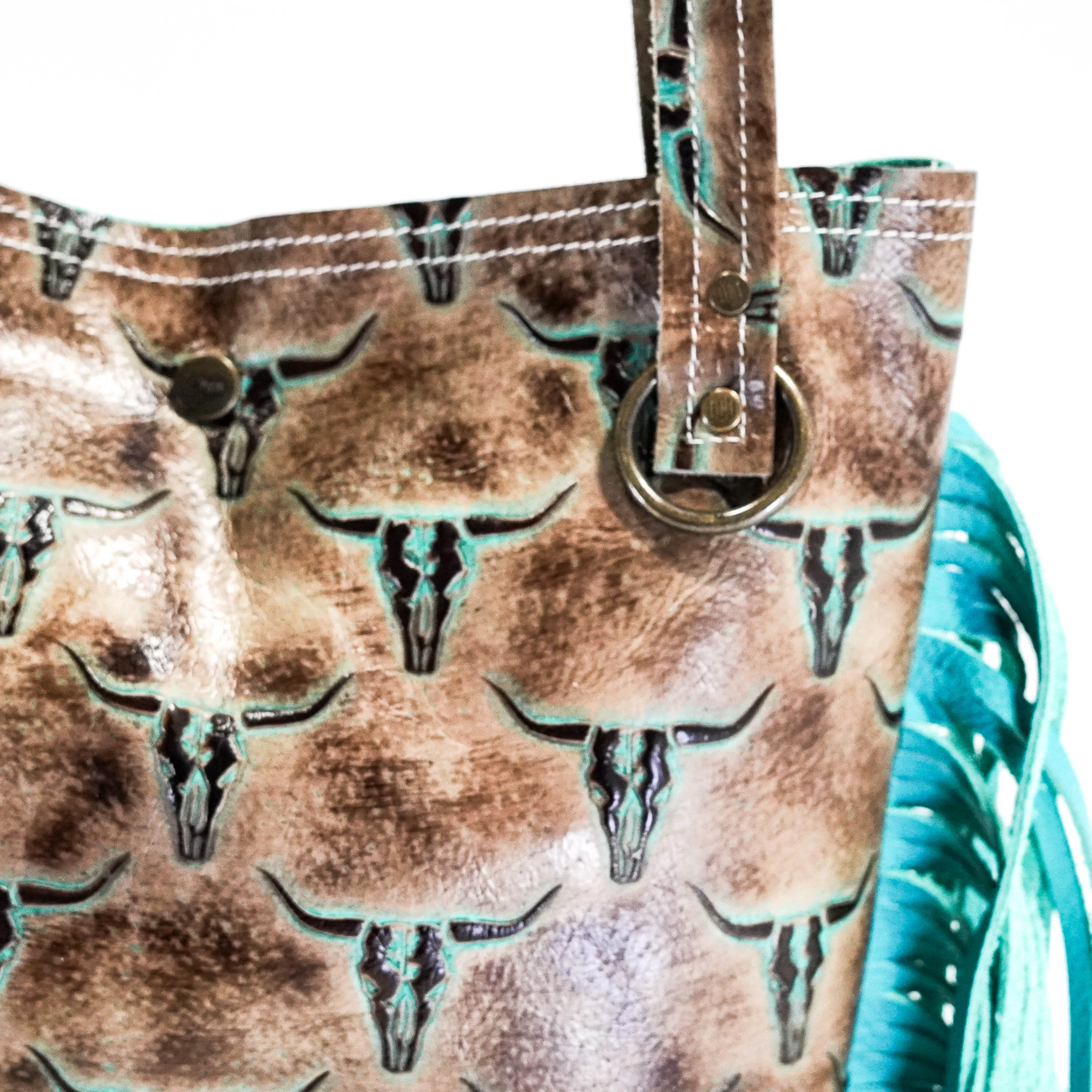 Mini Trisha - No Hide w/ Mint Sepia Skulls