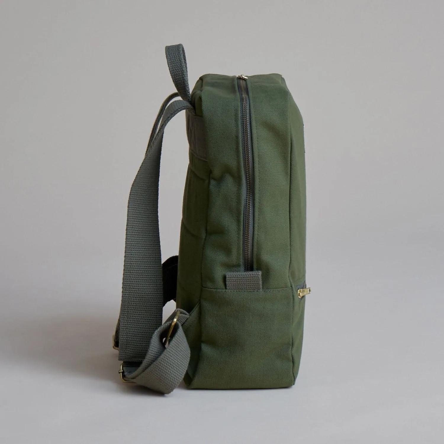 Natural Cotton Canvas Daypack | Dark Olive