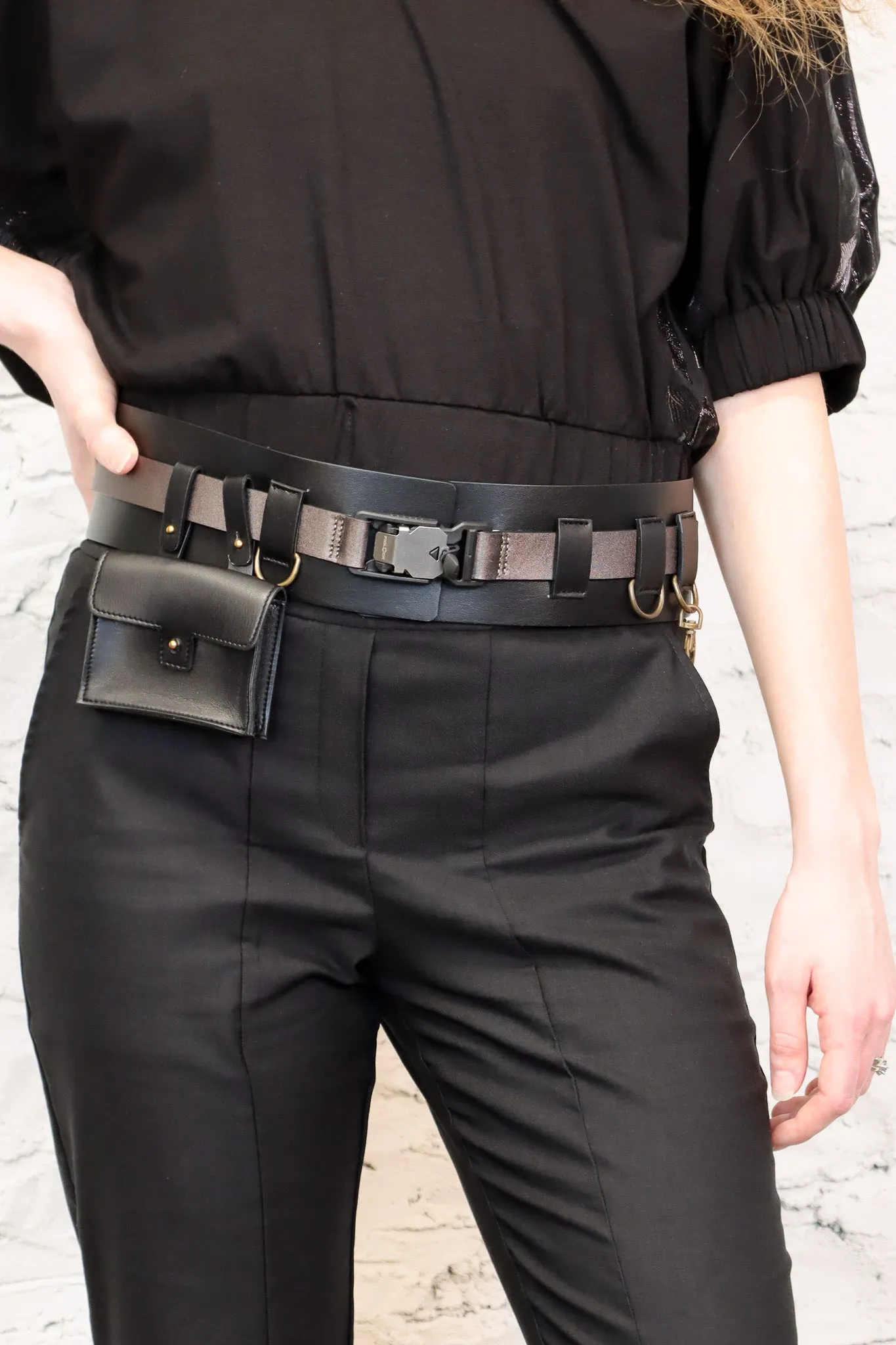 NY 77 Design Pouch Belt