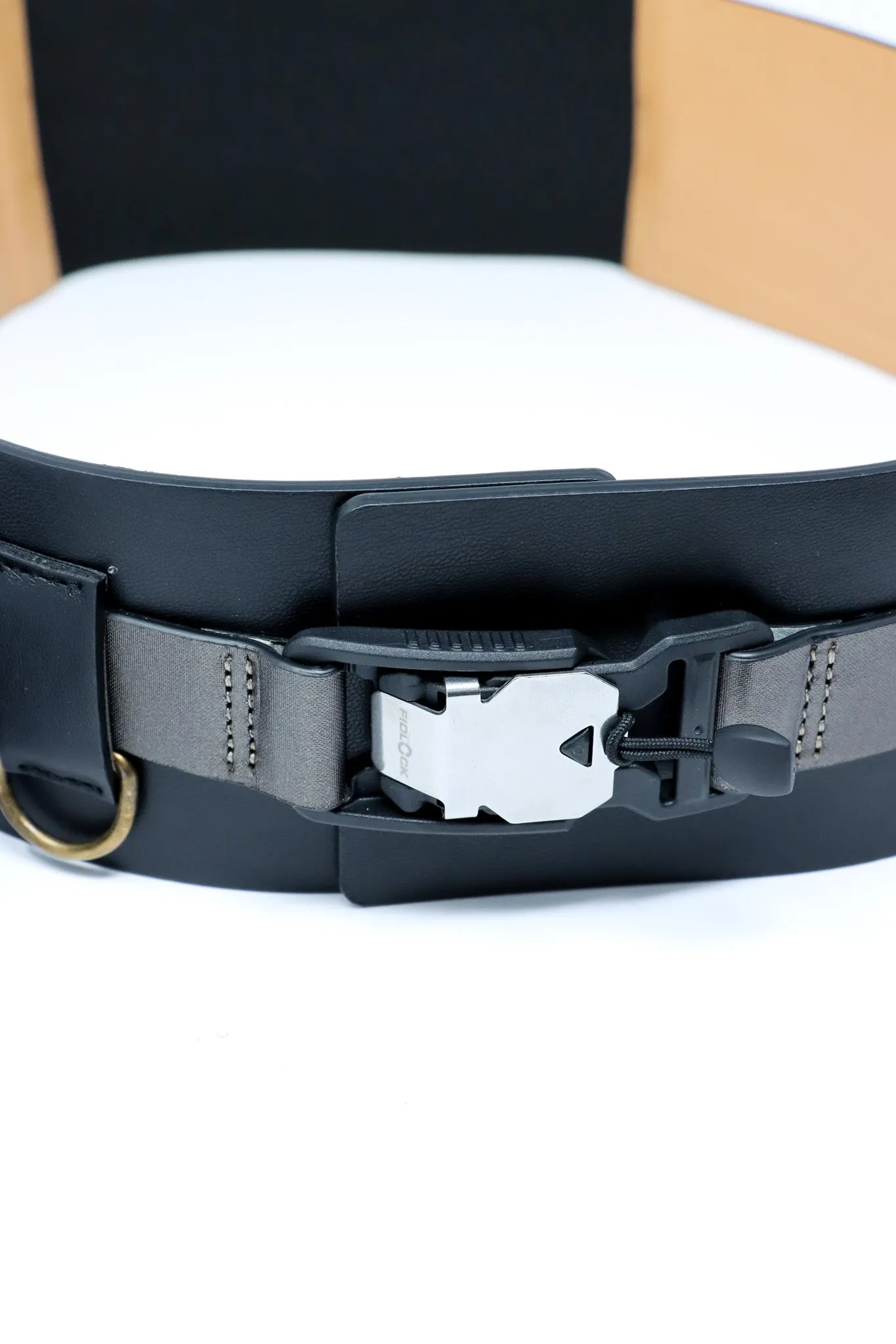 NY 77 Design Pouch Belt