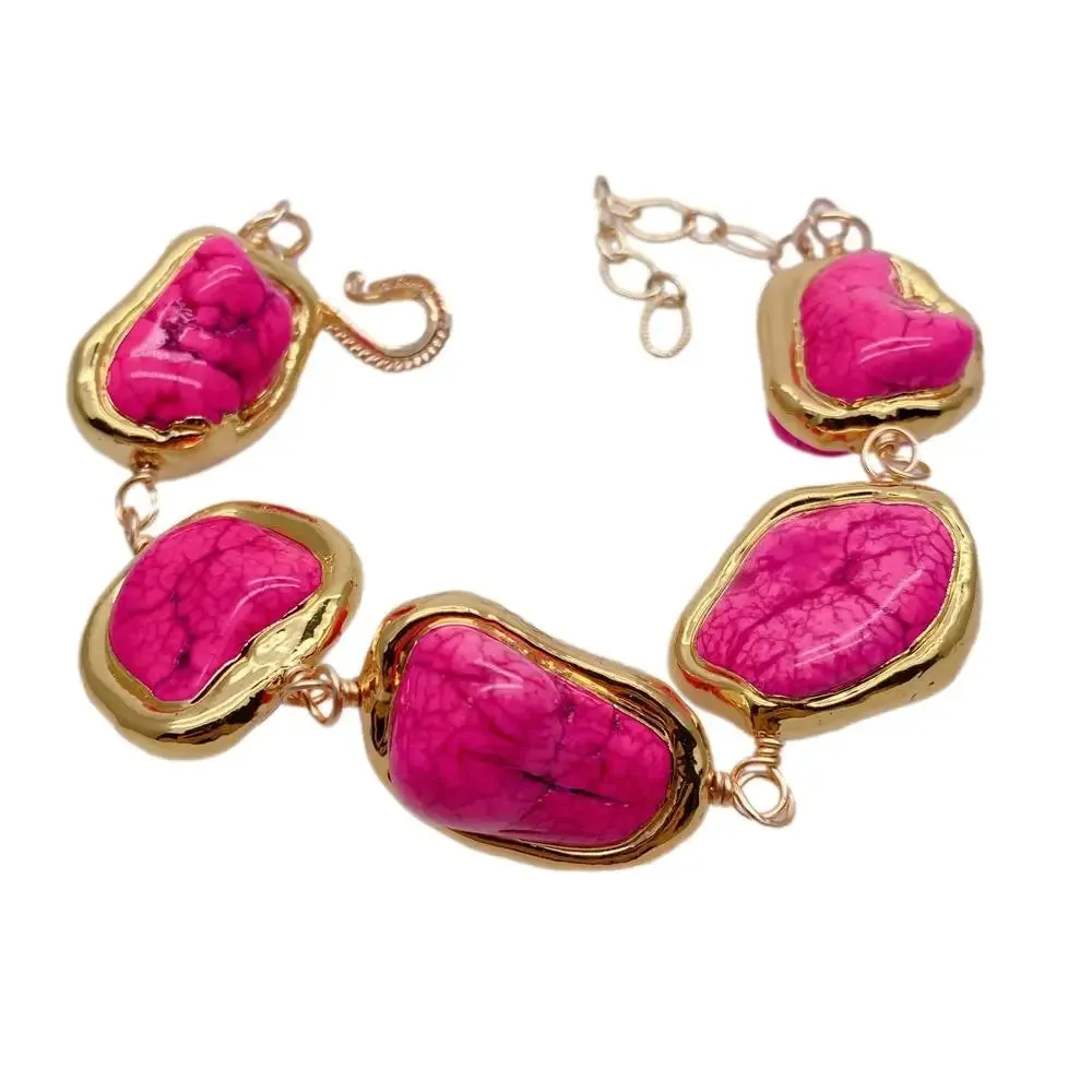 Pink Turquoise Freeform Shaped With Gold Plated Bezel Beaded Bracelet