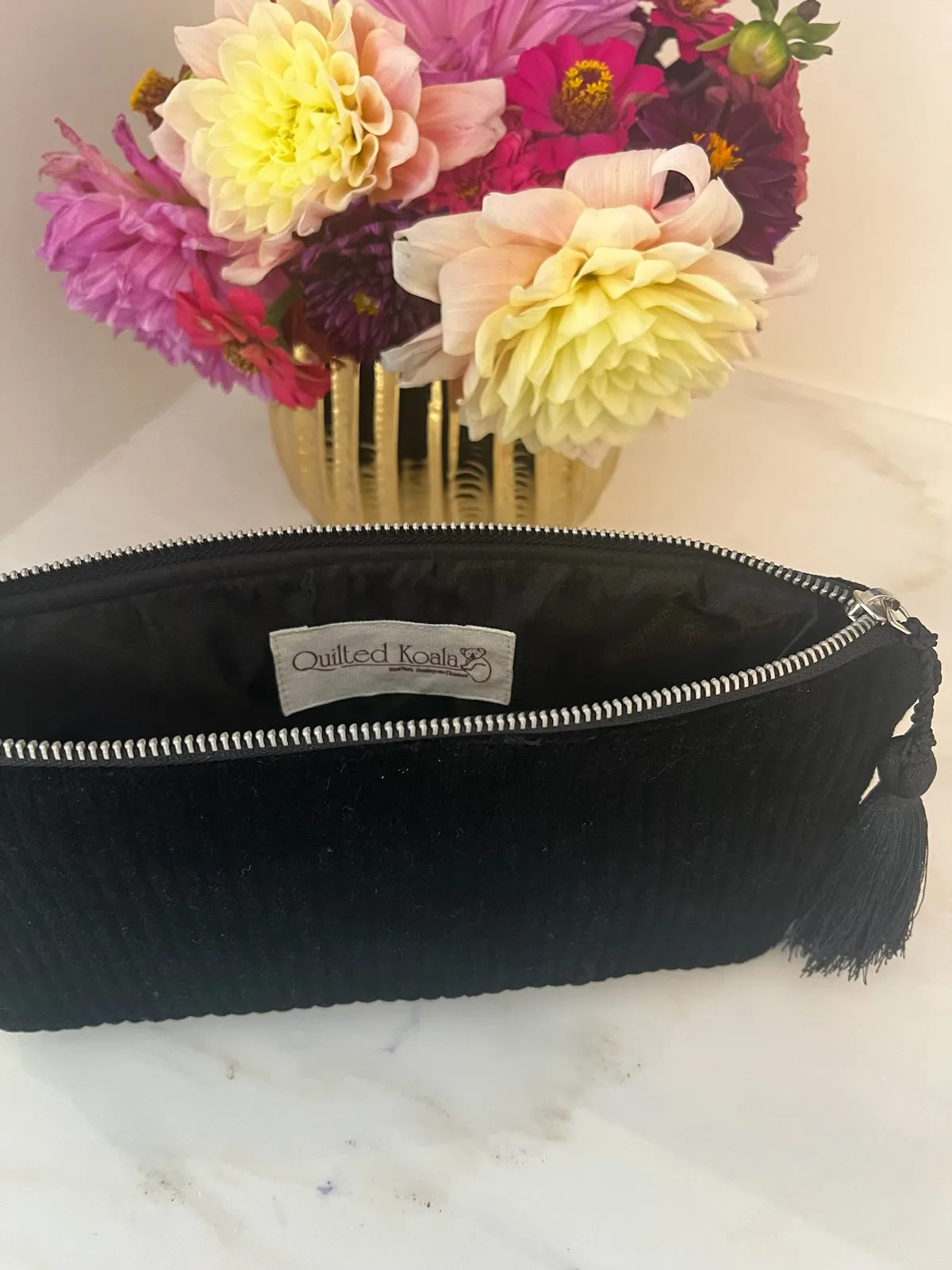 Quilted Velvet Hold Me Clutch - Black