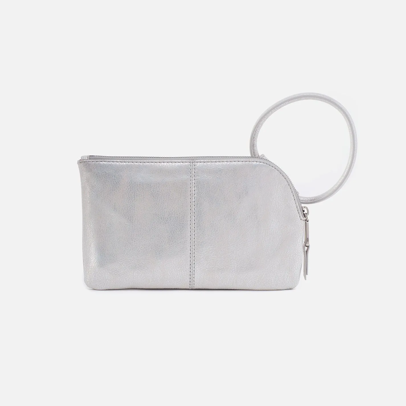 Sable Wristlet In Metallic Leather - Silver
