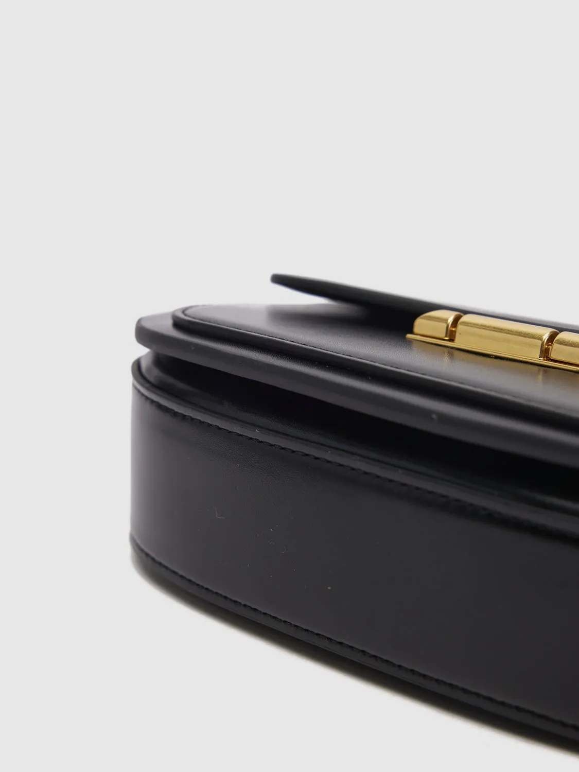Shoulder Bags
